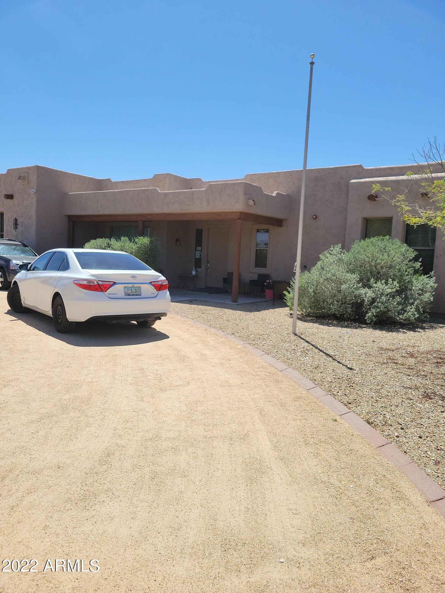 28428 N RAMBLING ROCK Court