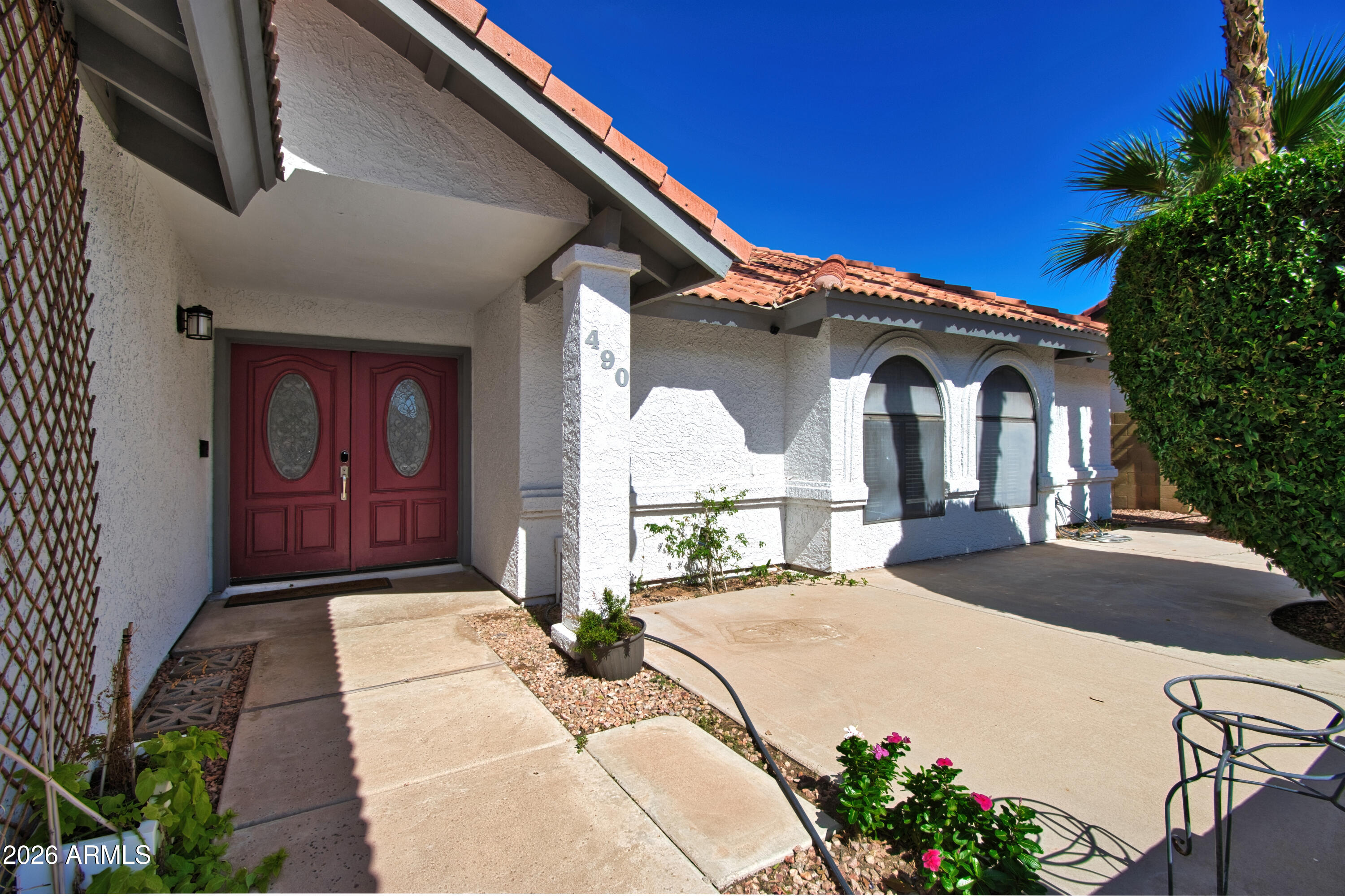 490 E SAN REMO Avenue