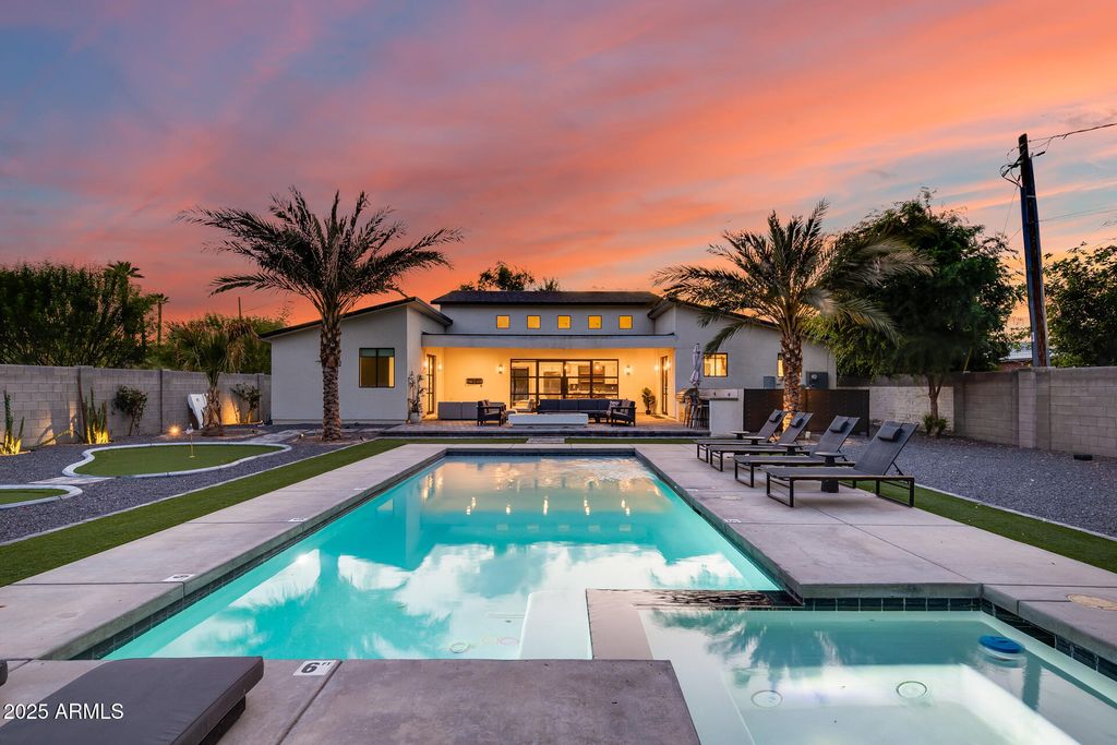 Photo of 6301 N 16th Drive, Phoenix, AZ 85015 (MLS # 6937464)
