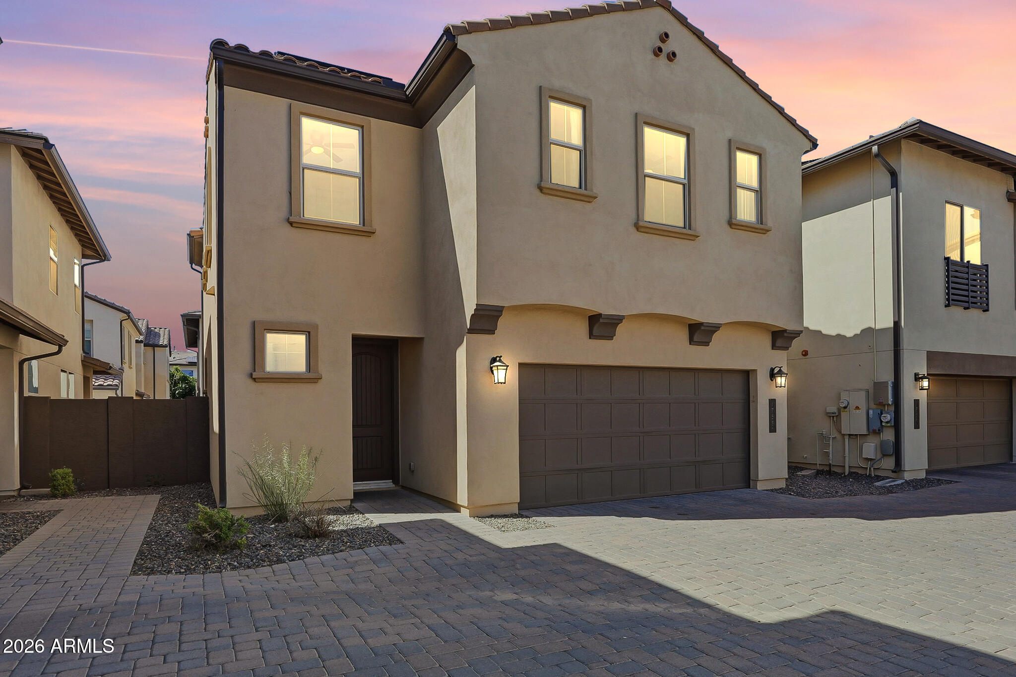 2355 W WHISPER ROCK Trail