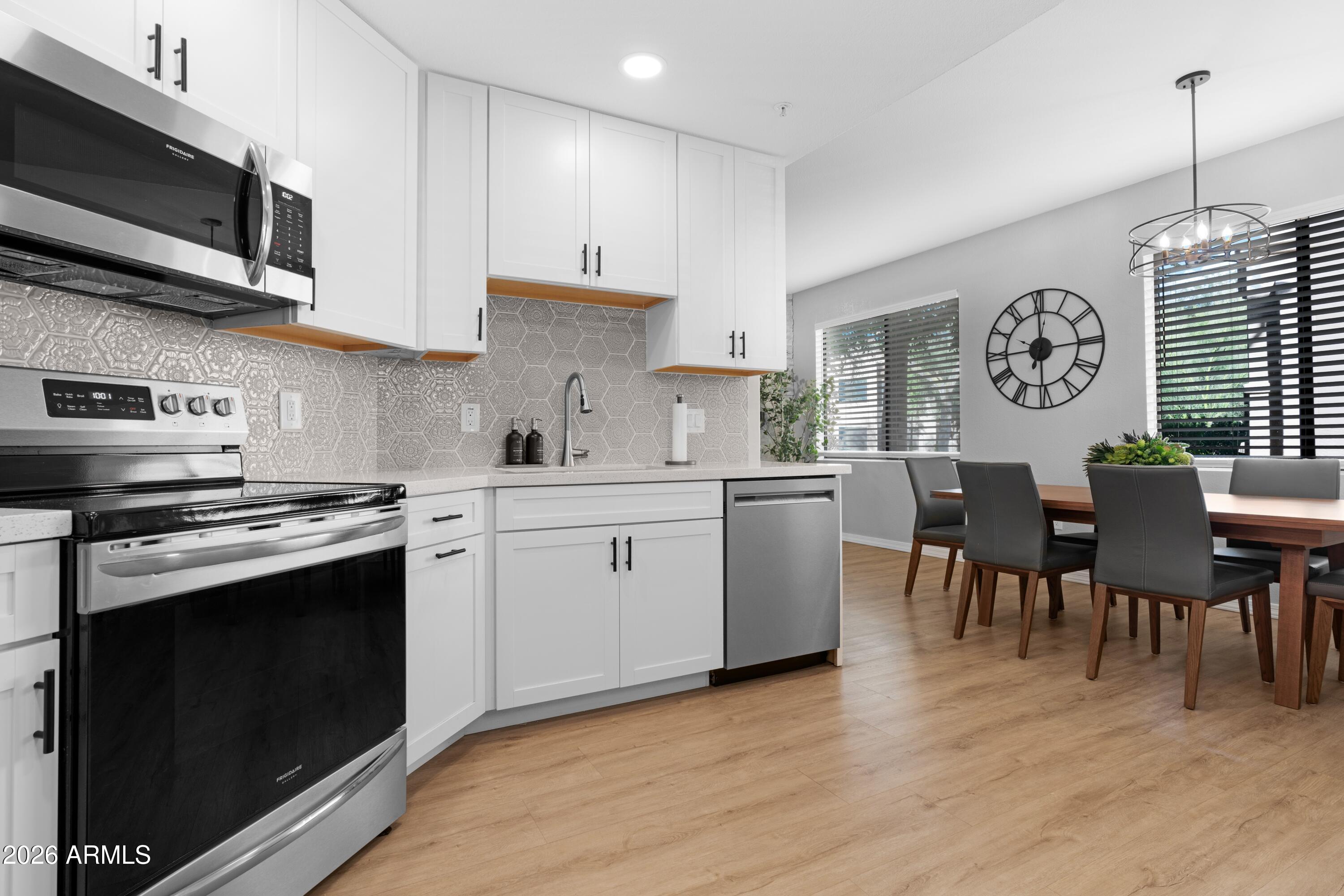 15380 N 100th Street 1096