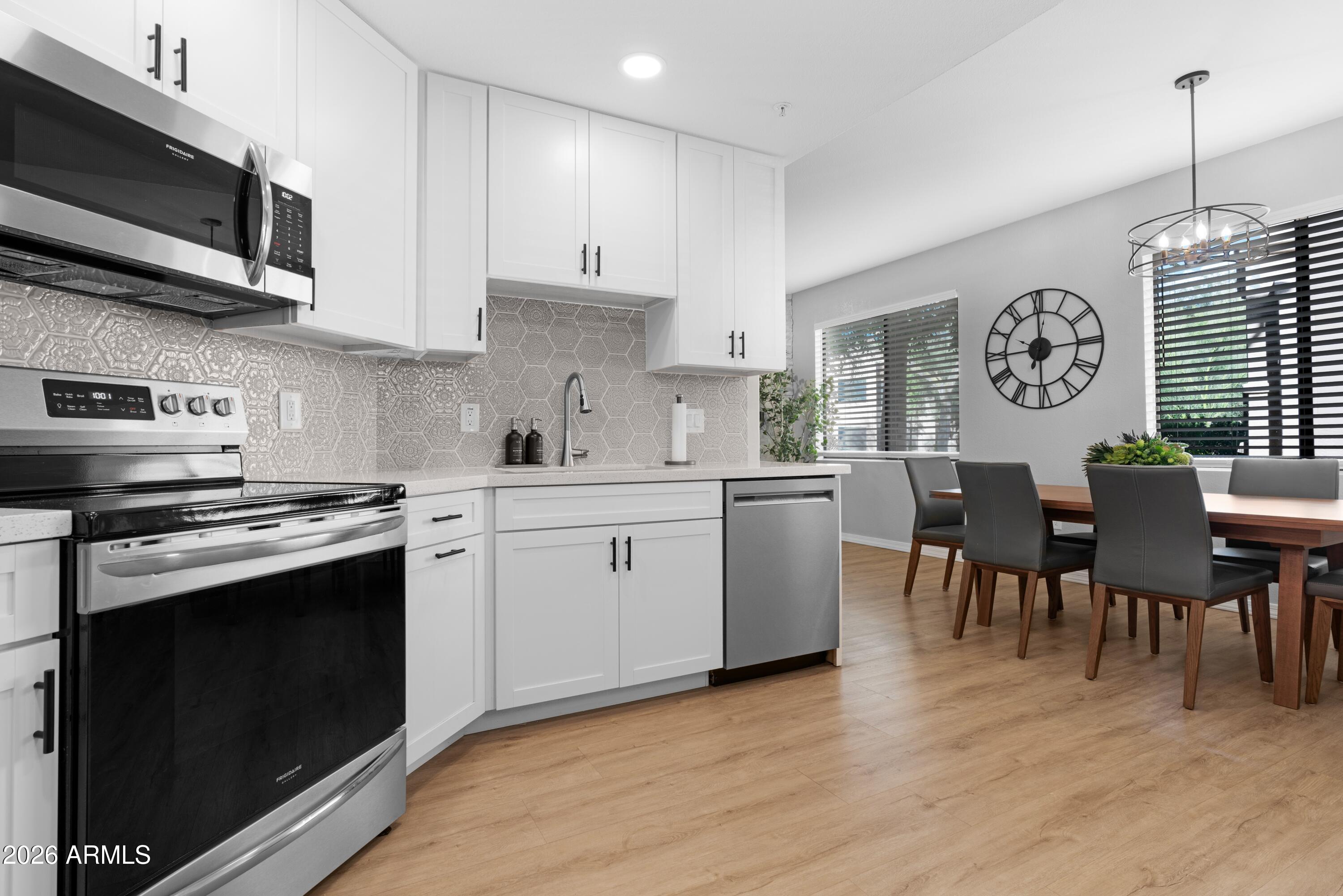 15380 N 100th Street 1096