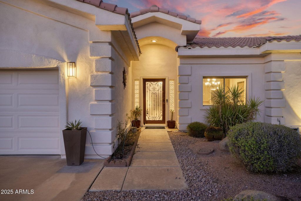 Photo of 15704 E Mustang Drive, Fountain Hills, AZ 85268 (MLS # 6926705)