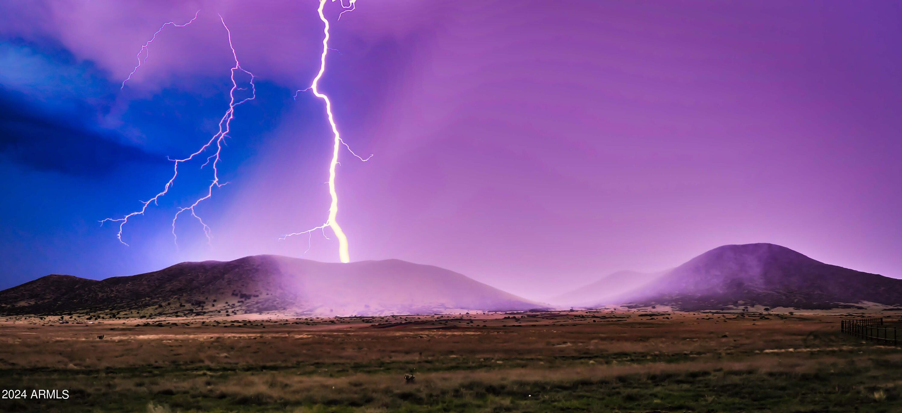 9255 N Feather Trace Road 17