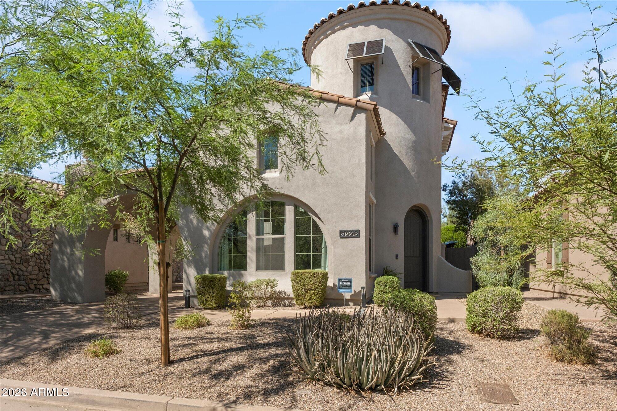 9226 E HORSESHOE BEND Drive