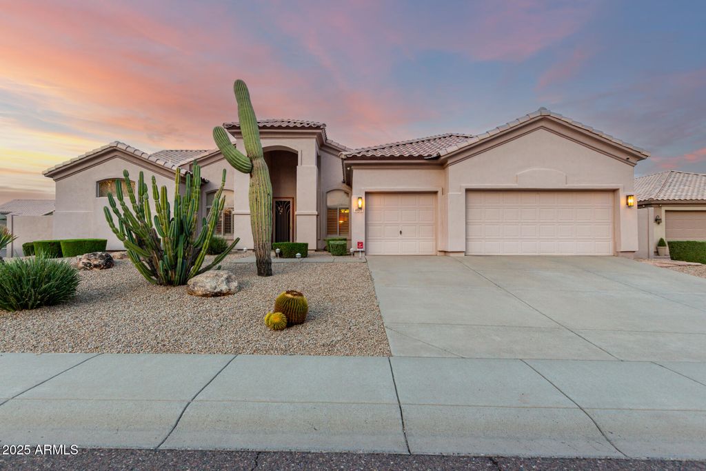 Photo of 4907 E Roy Rogers Road, Cave Creek, AZ 85331 (MLS # 6921595)