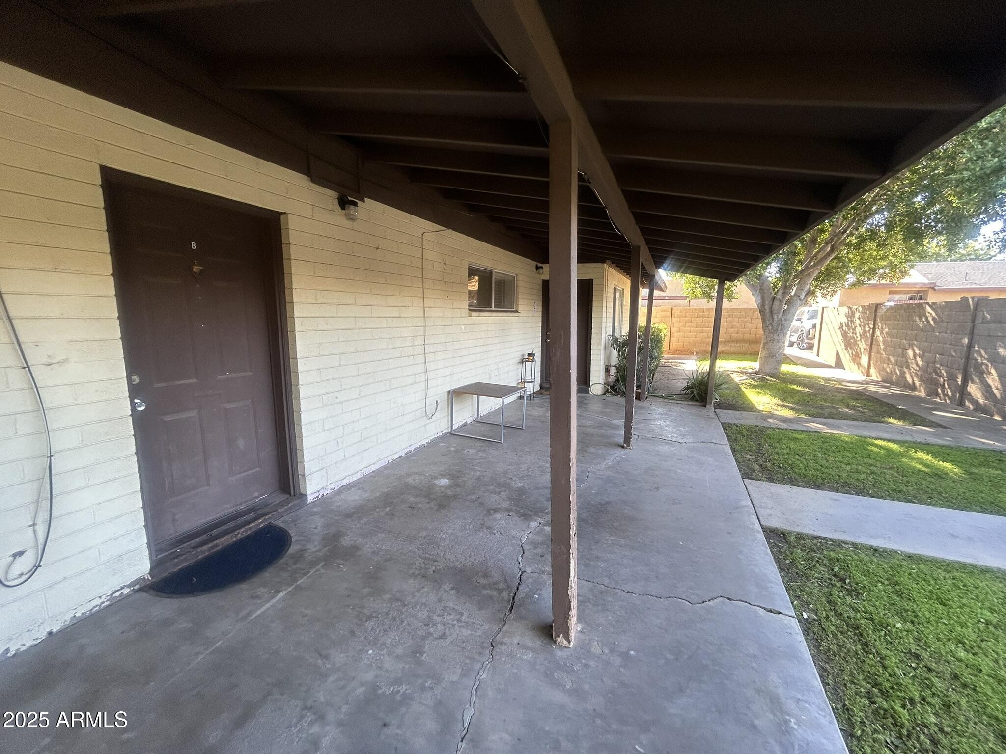 1857 E UNIVERSITY Drive B