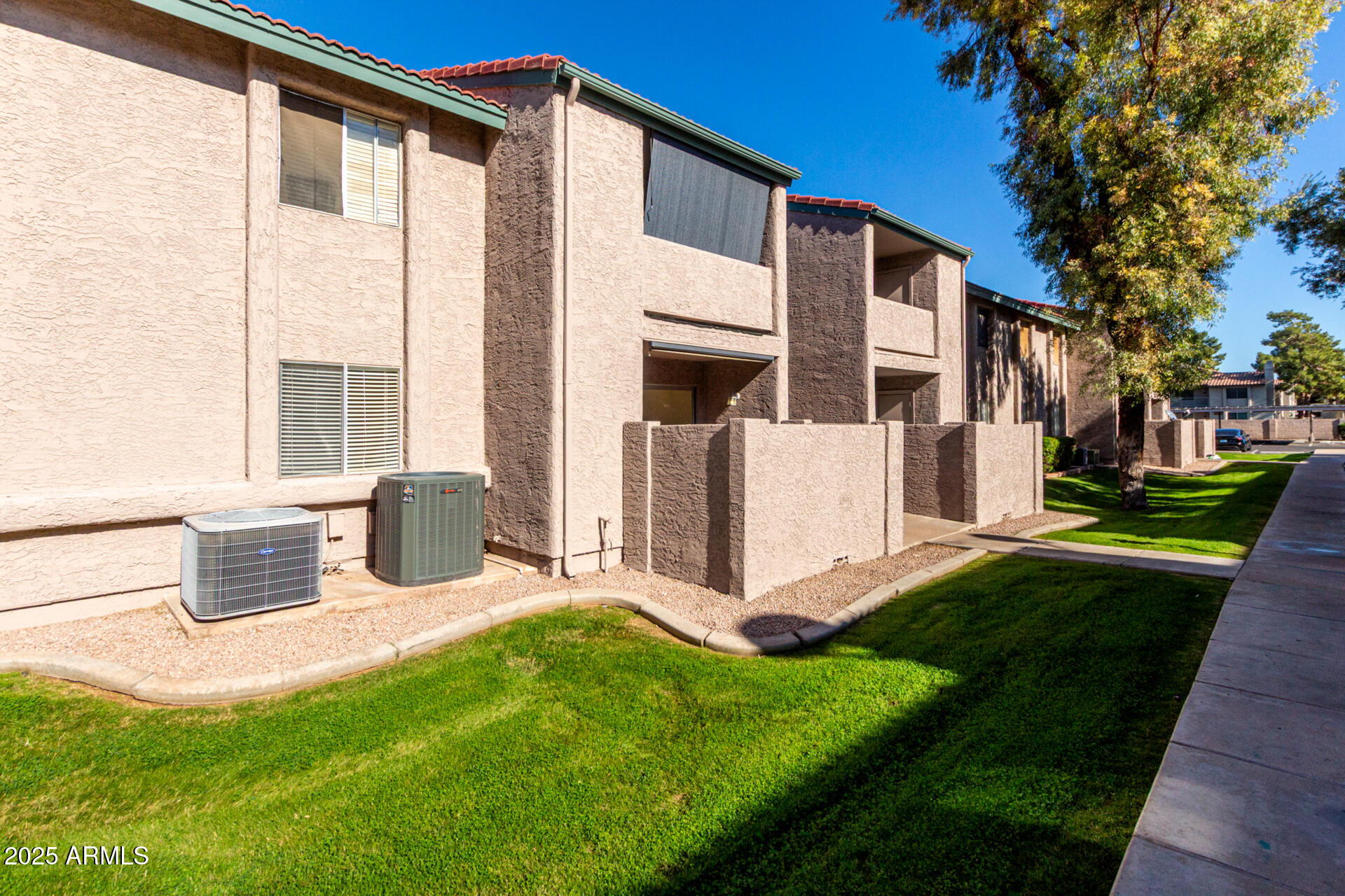 623 W GUADALUPE Road 165