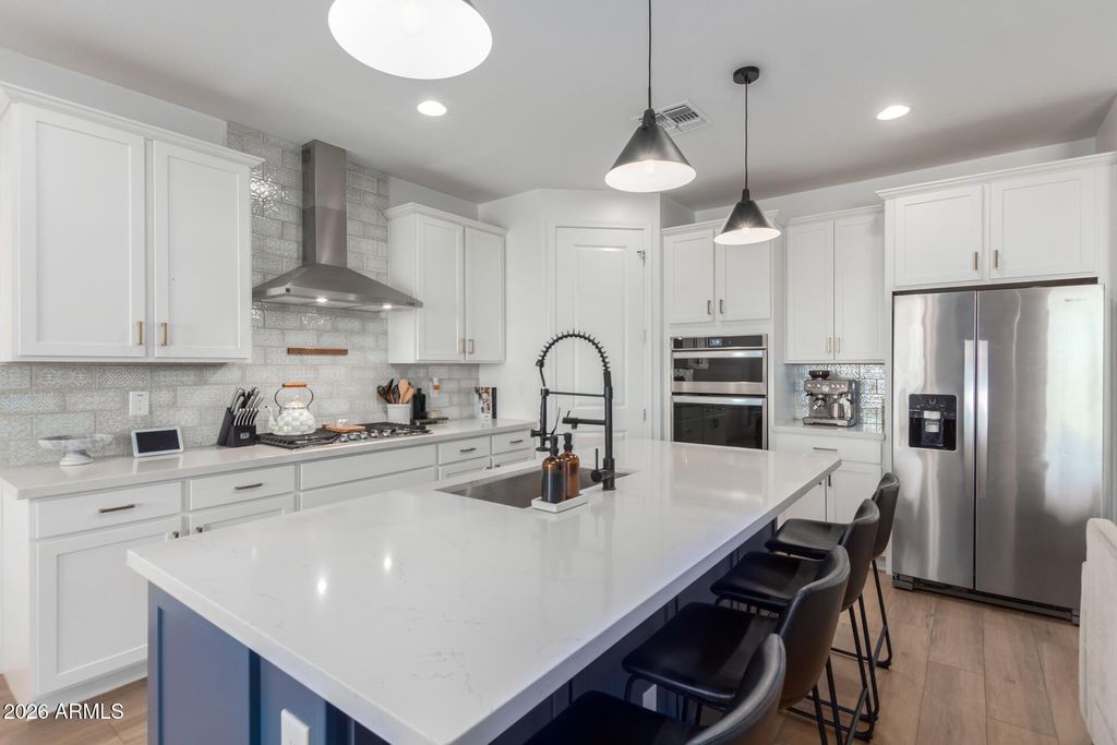 Photo of 638 W Lowell Drive, San Tan Valley, AZ 85140 (MLS # 6981671)