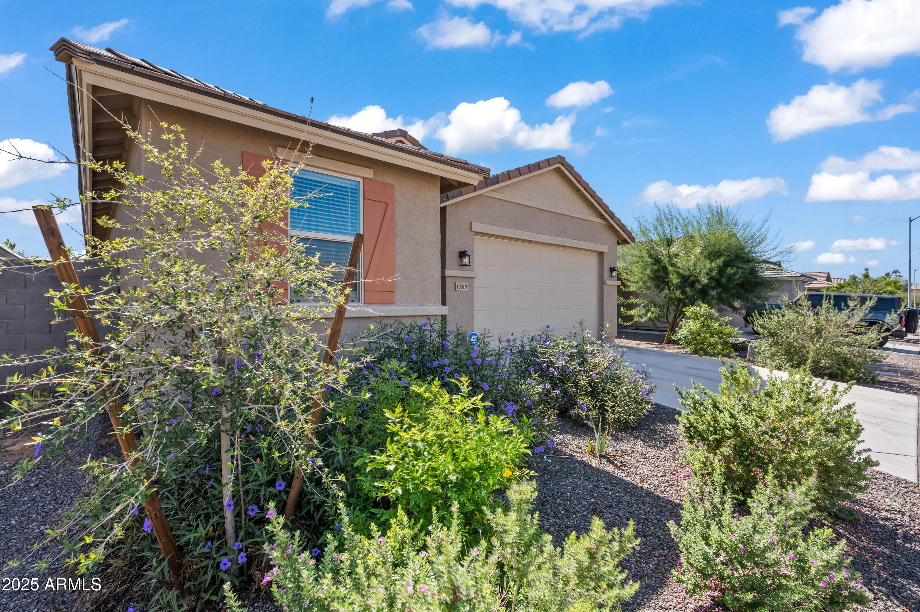 10519 W ATLANTIS Way