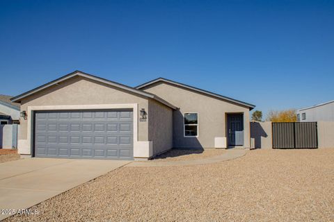 A home in Arizona City