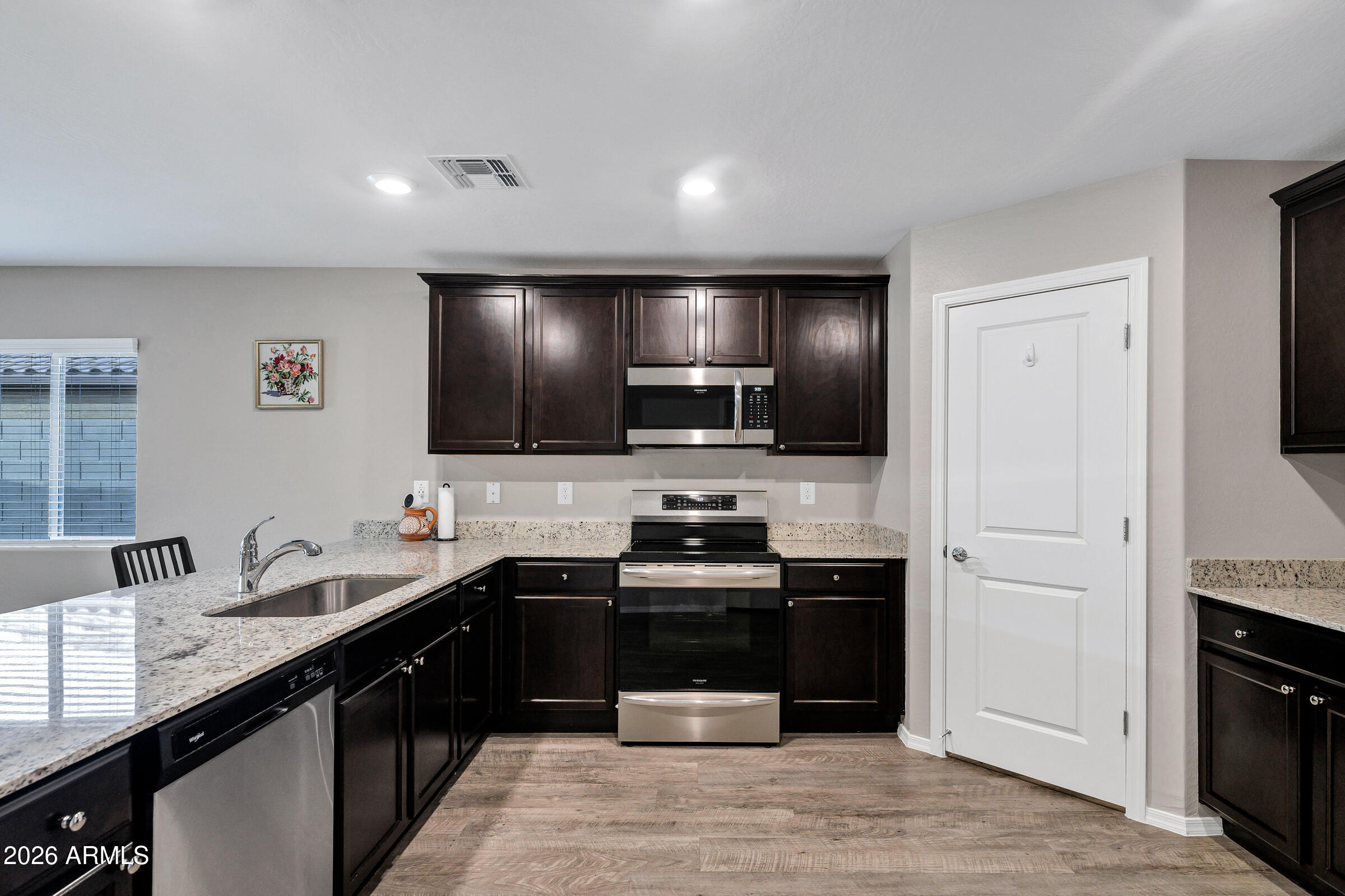 569 W Pintail Drive