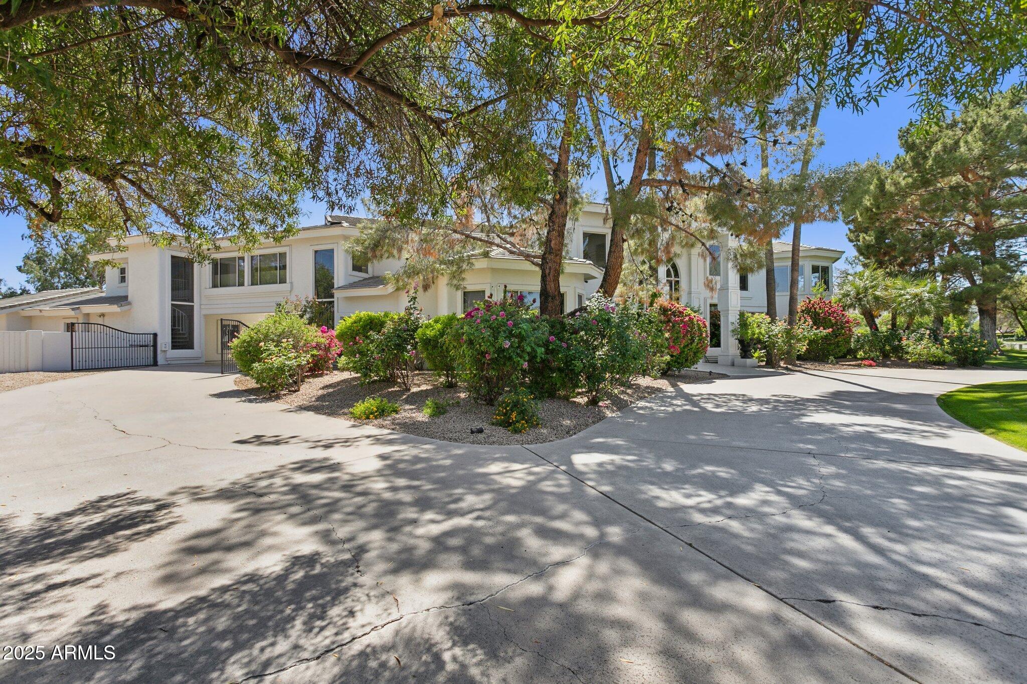 6467 E SIERRA VISTA Drive