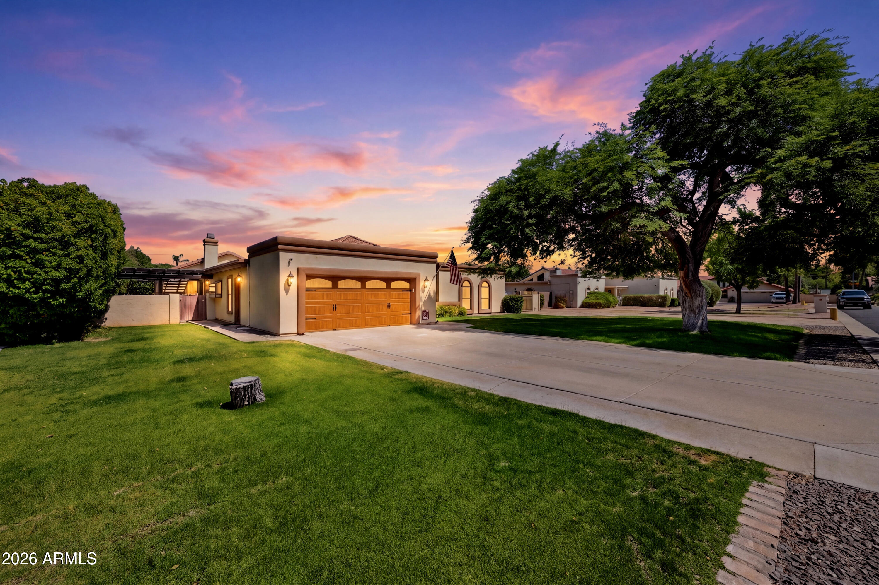 7731 S WILLOW Drive