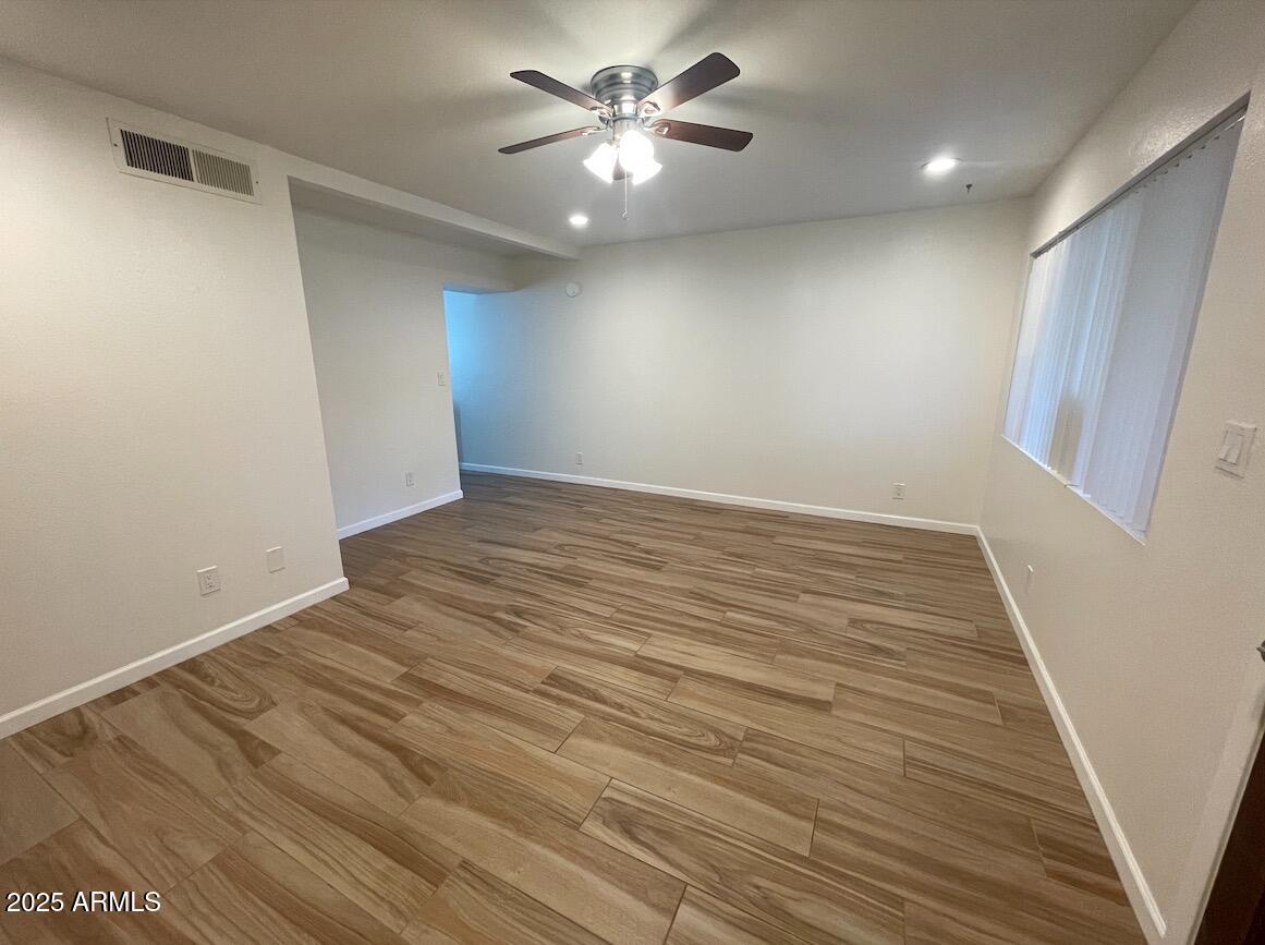 749 E MONTEBELLO Avenue 130