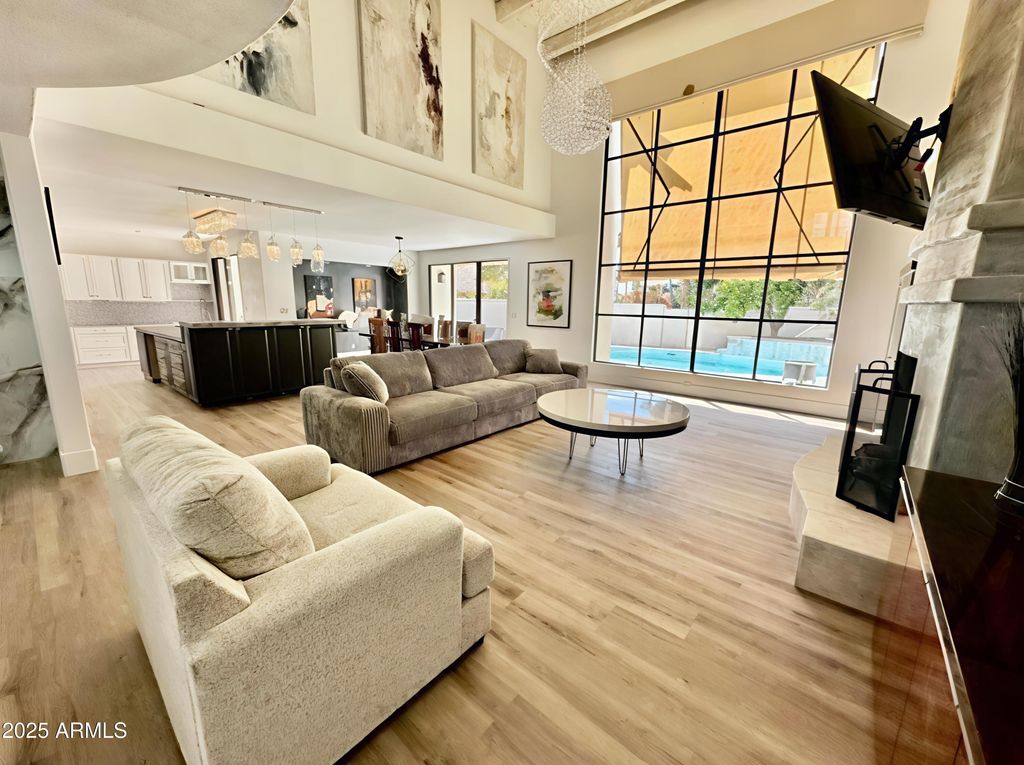 Photo of 10113 E Topaz Drive, Scottsdale, AZ 85258 (MLS # 6952589)