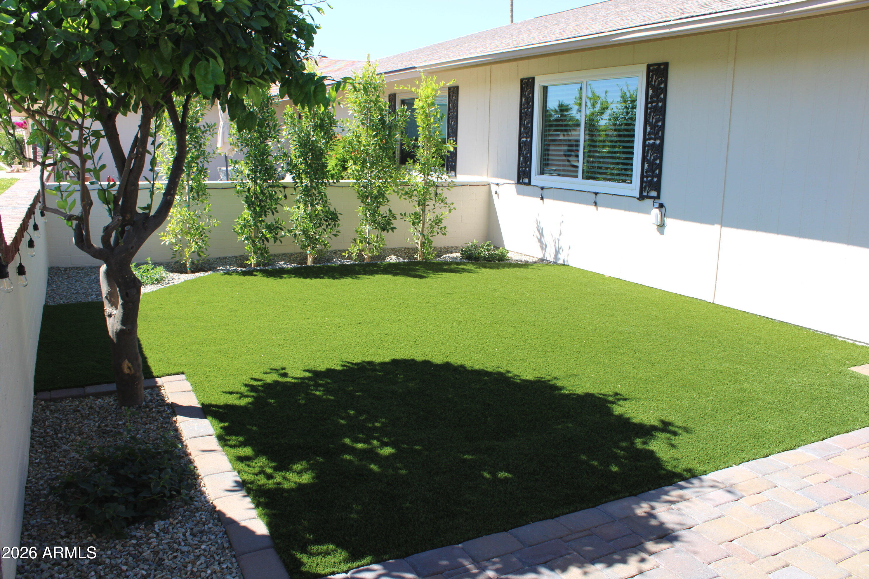 12542 W PARKWOOD Drive