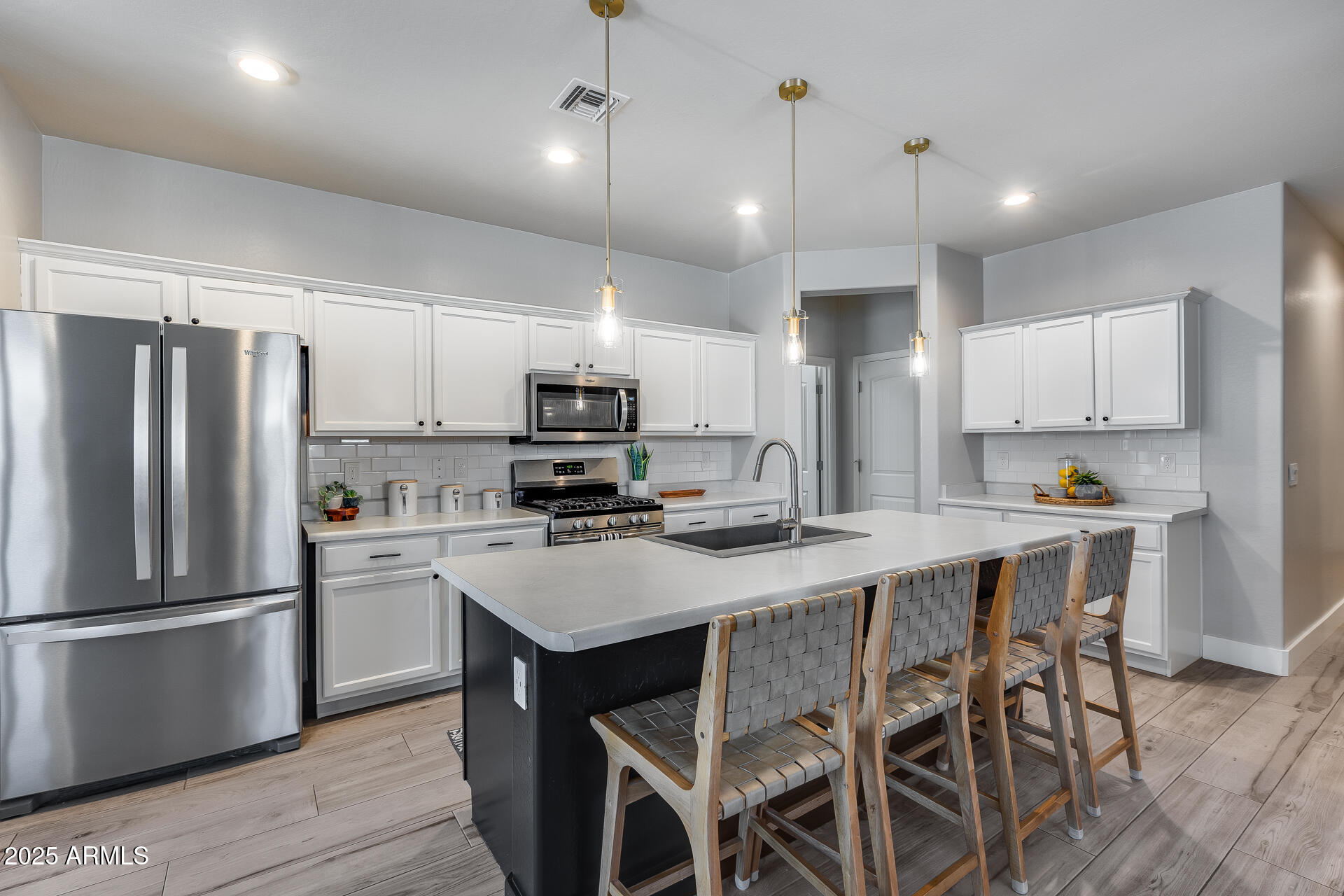 12211 W HIDE Trail