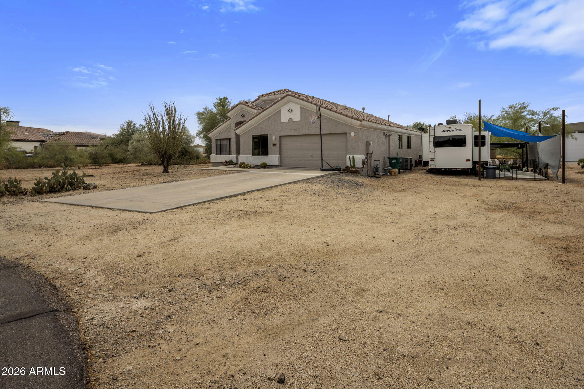 229 E JORDON Lane