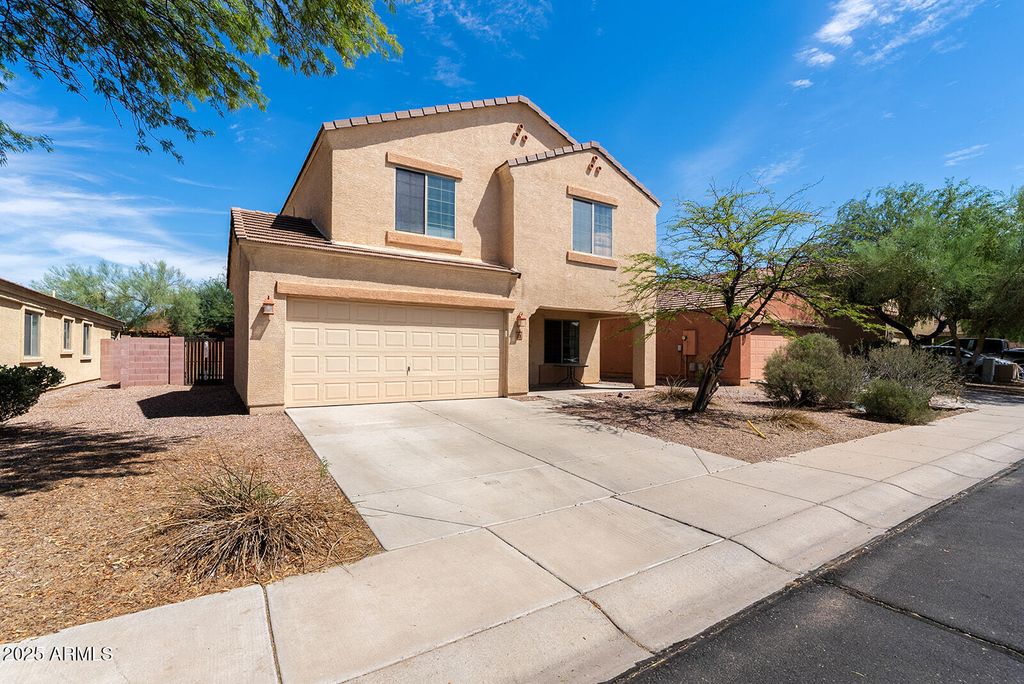 Photo of 328 W Settlers Trail, Casa Grande, AZ 85122 (MLS # 6913860)