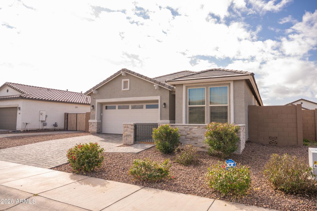 Photo of 814 S 109th Avenue, Avondale, AZ 85323 (MLS # 6963899)