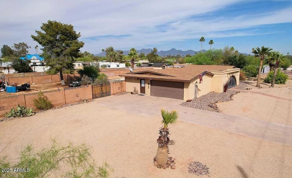 Photo of 6428 E Shea Boulevard #39, Scottsdale, AZ 85254 (MLS # 6940967)