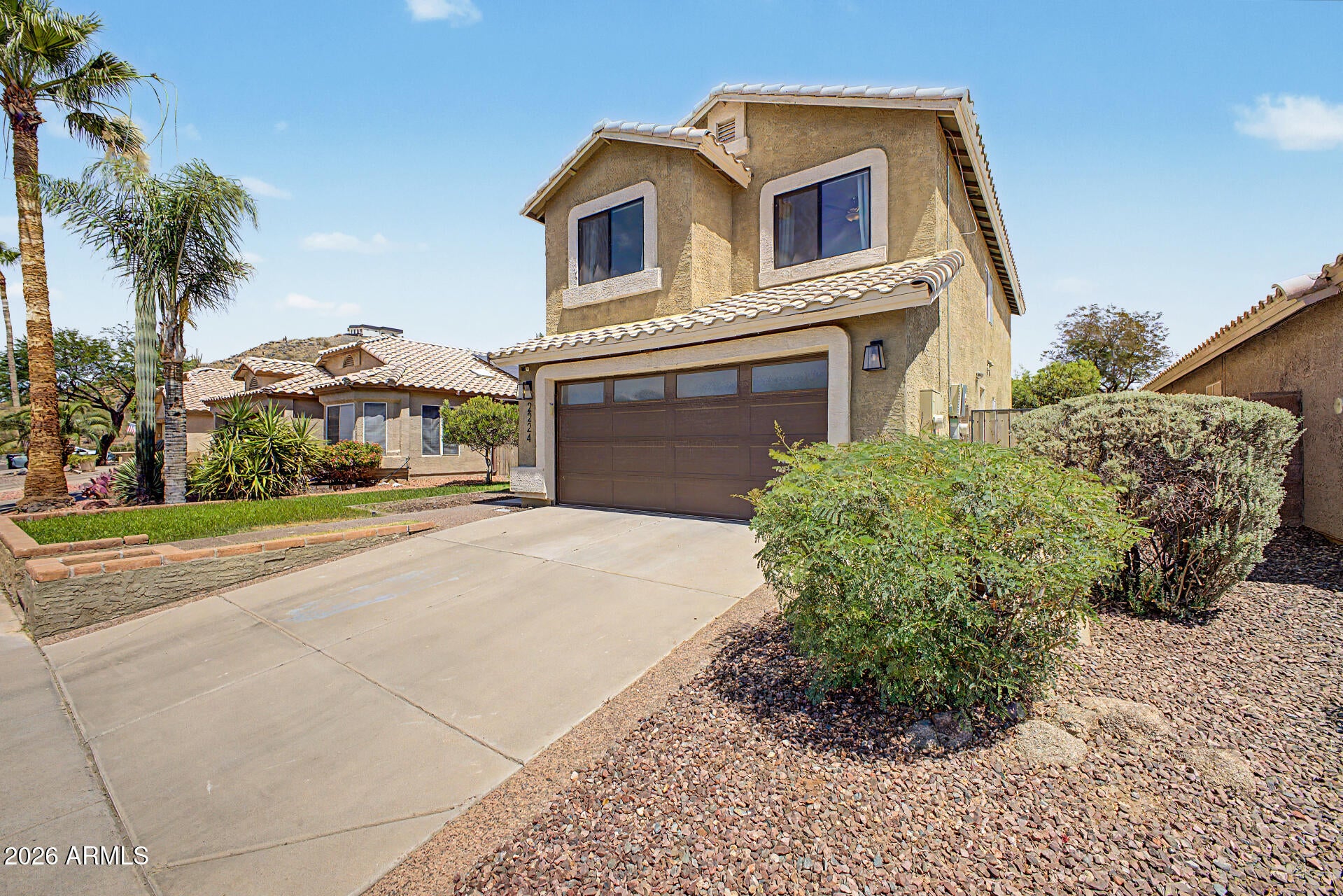 2224 E MORROW Drive