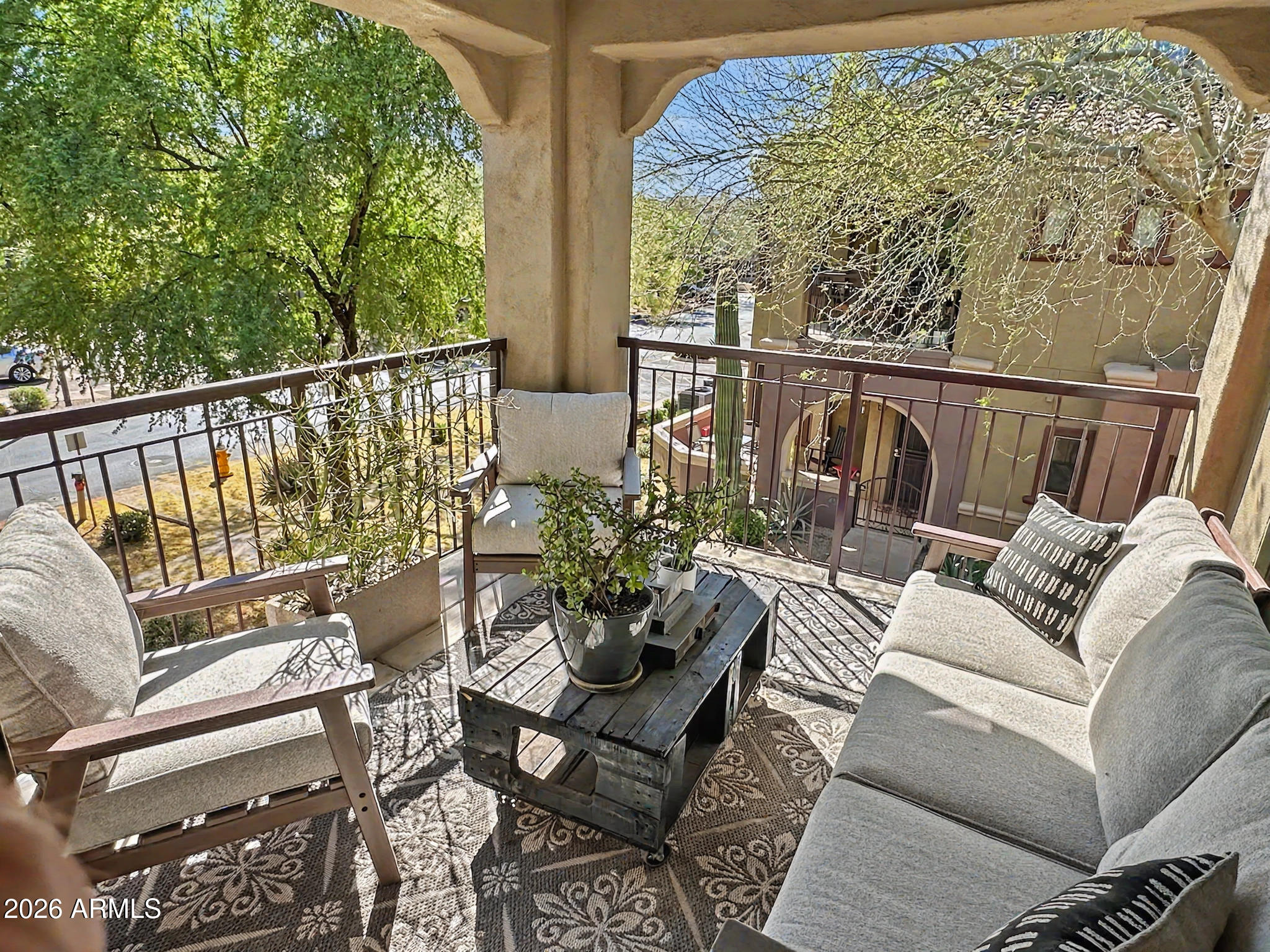 3935 E ROUGH RIDER Road 1144