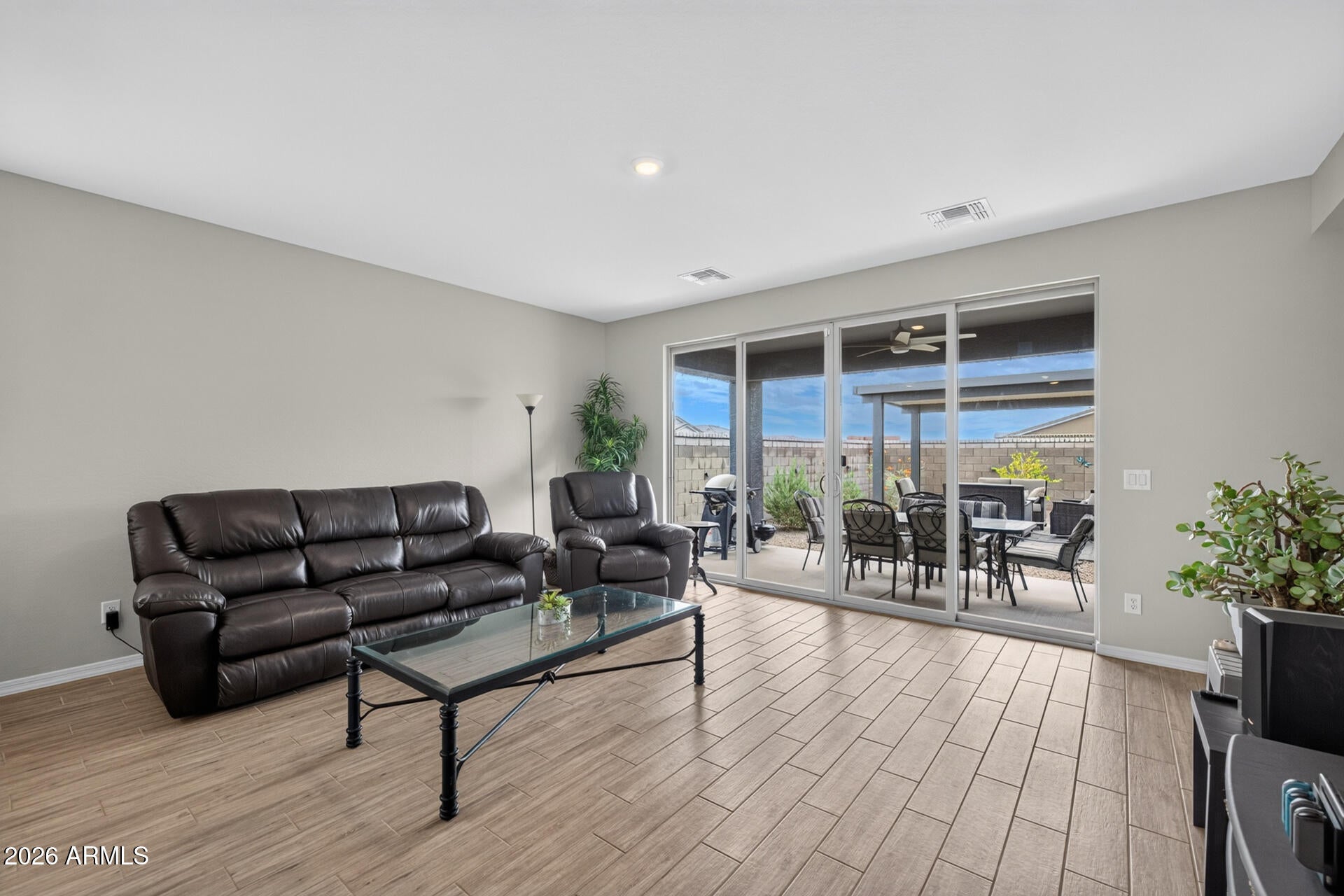 2705 E RUSTLER Road
