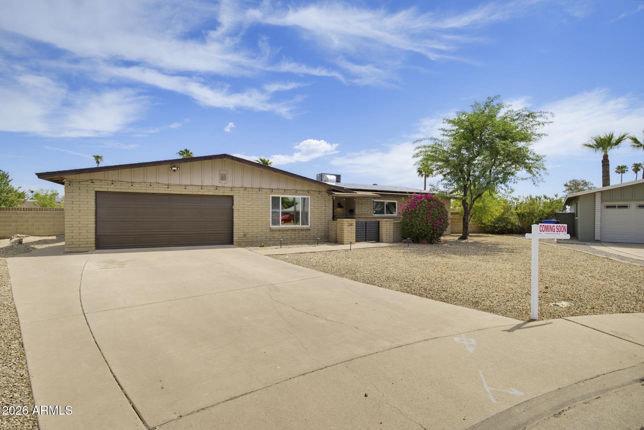 2242 W CONCHO Circle