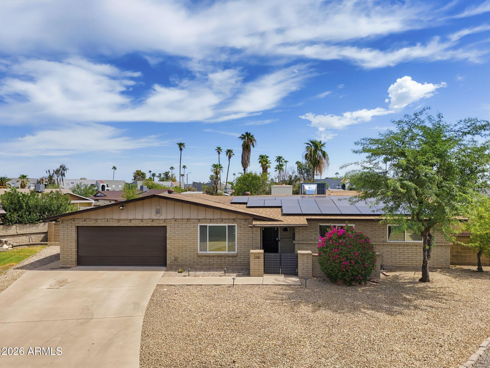 2242 W CONCHO Circle