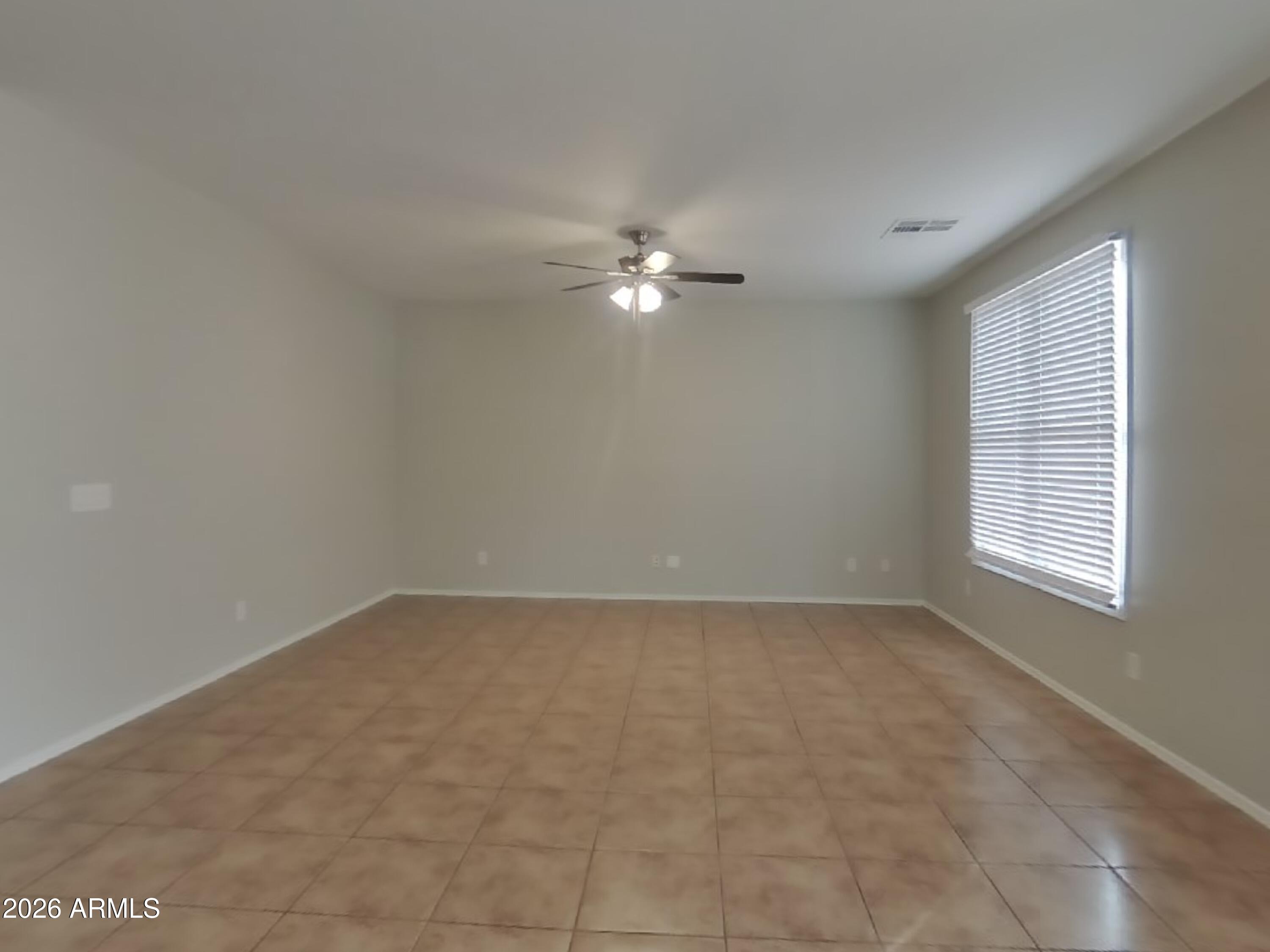 2323 E GRENADINE Road