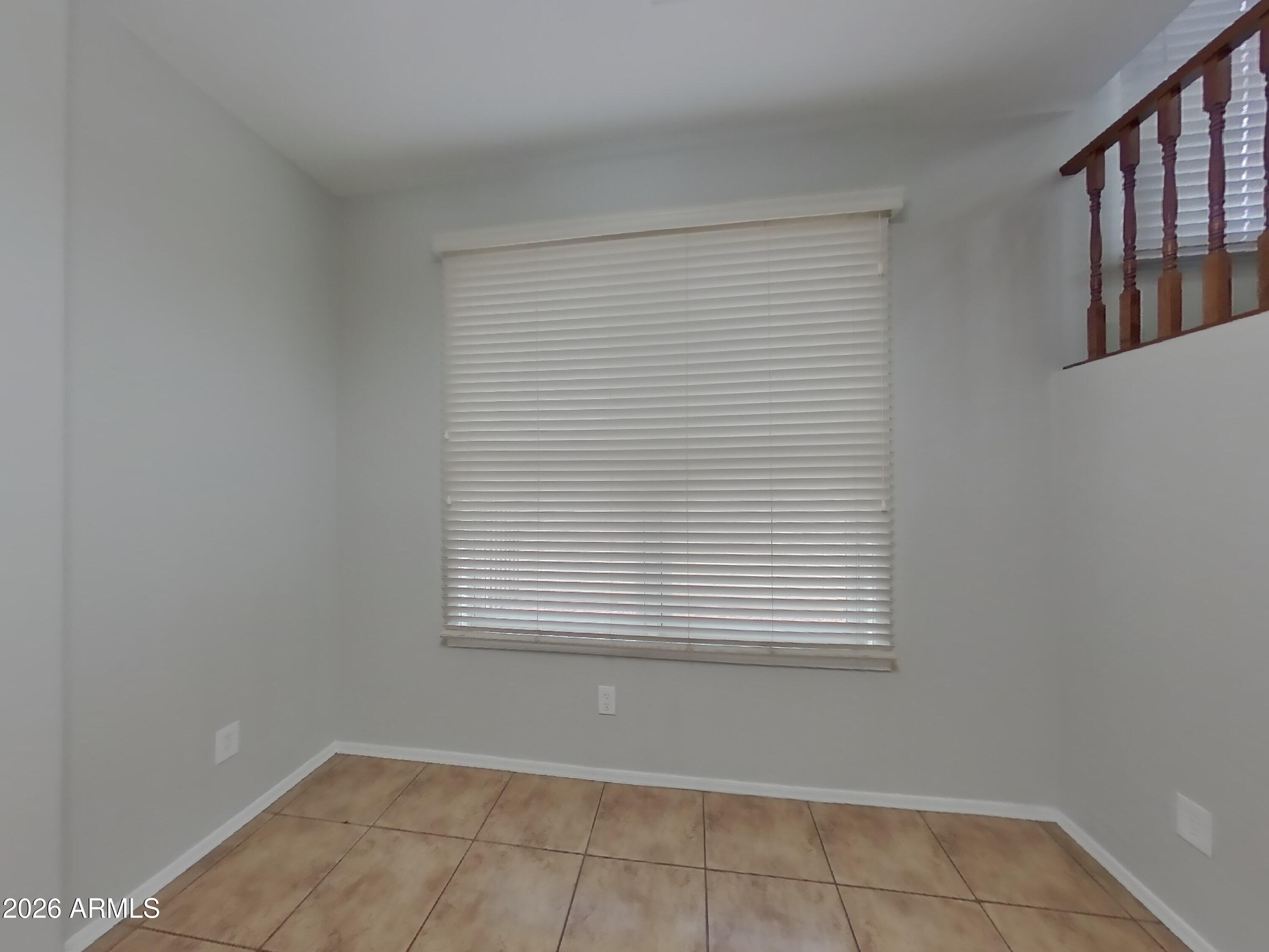 2323 E GRENADINE Road