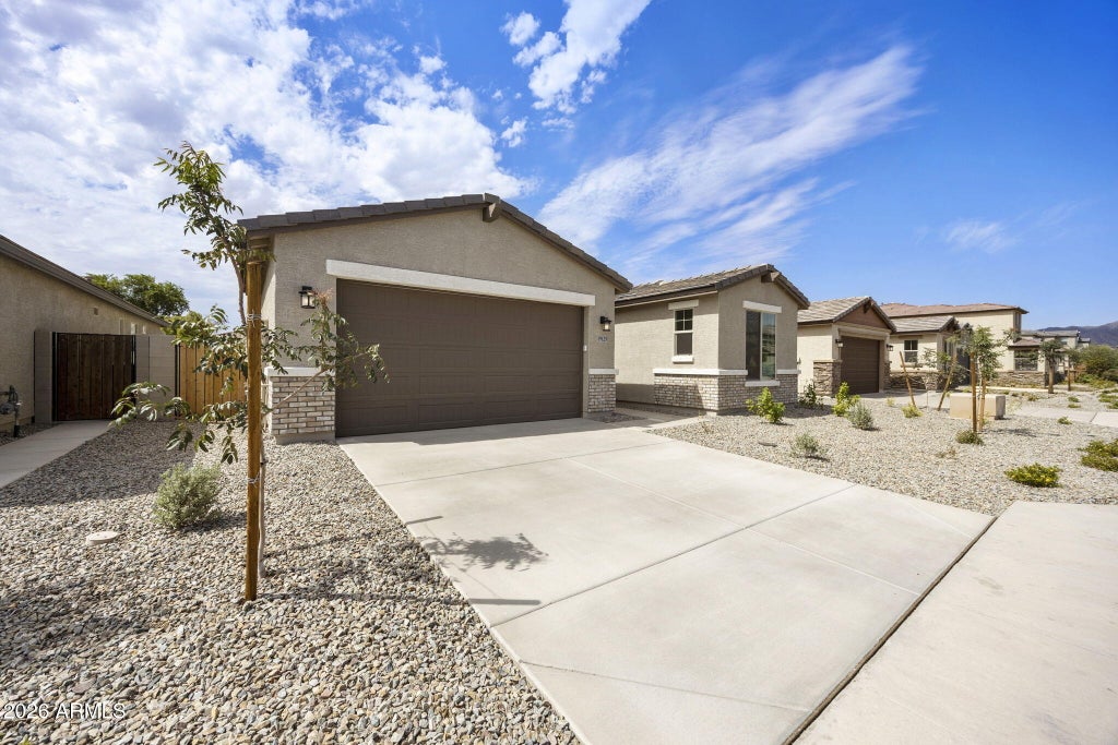 Photo of 19129 W Missouri Avenue, Litchfield Park, AZ 85340 (MLS # 7063182)