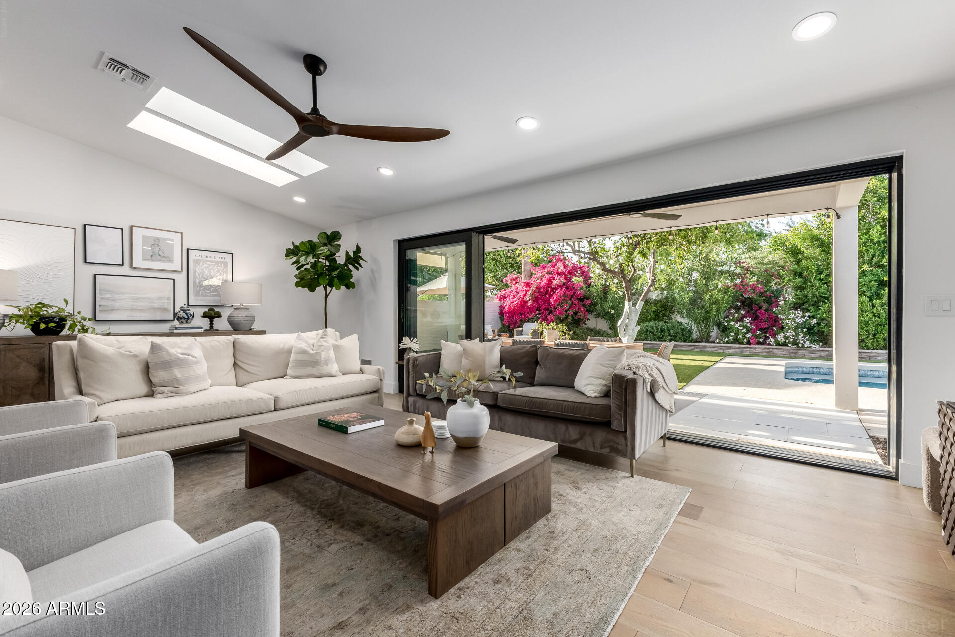 8600 E SAN DANIEL Drive