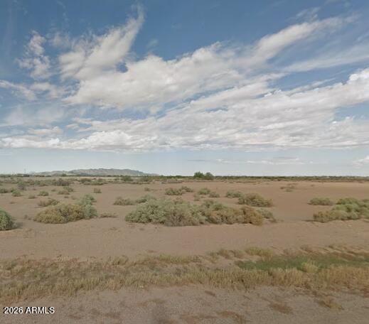 4270 N Maricopa Street -