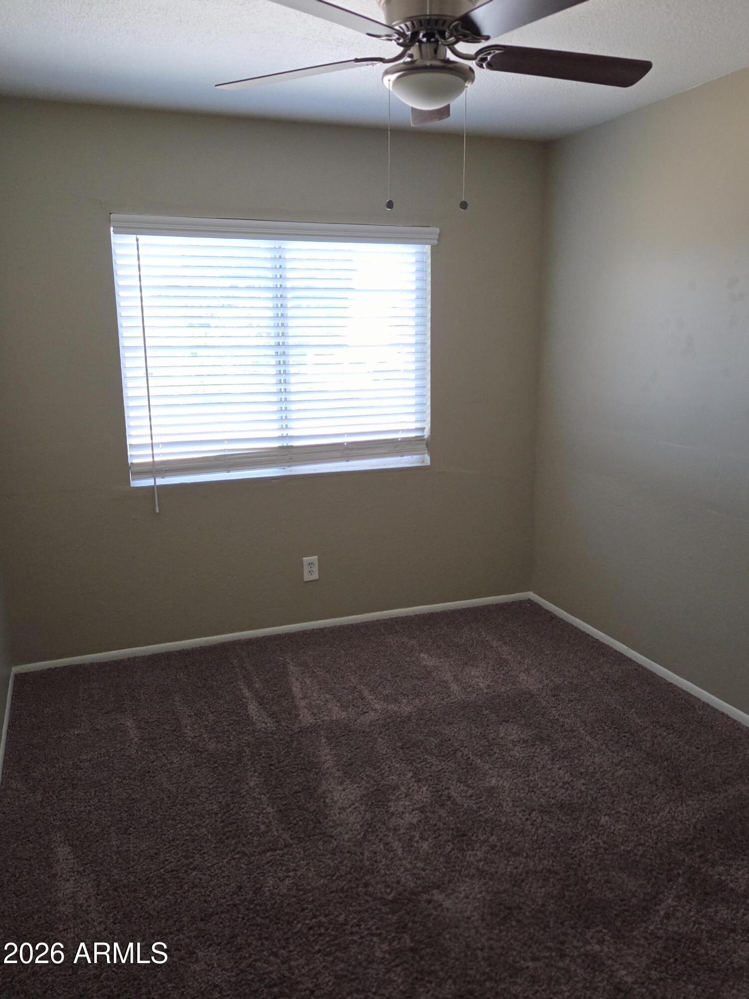 4035 W MESQUITE Lane