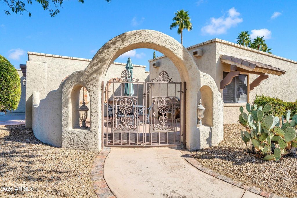 Photo of 18420 E Sierra Vereda, Rio Verde, AZ 85263 (MLS # 6980942)