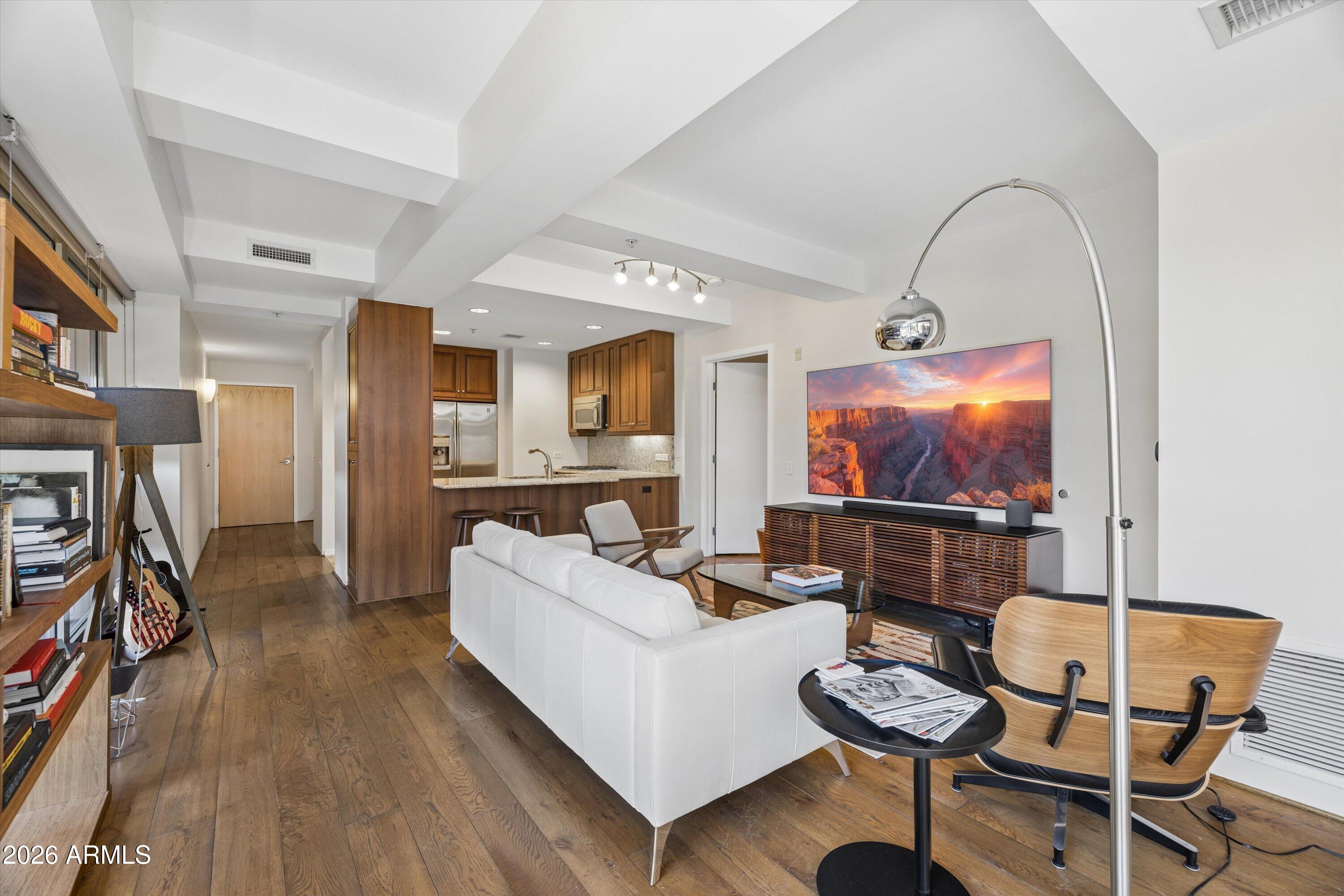 7157 E RANCHO VISTA Drive 5011