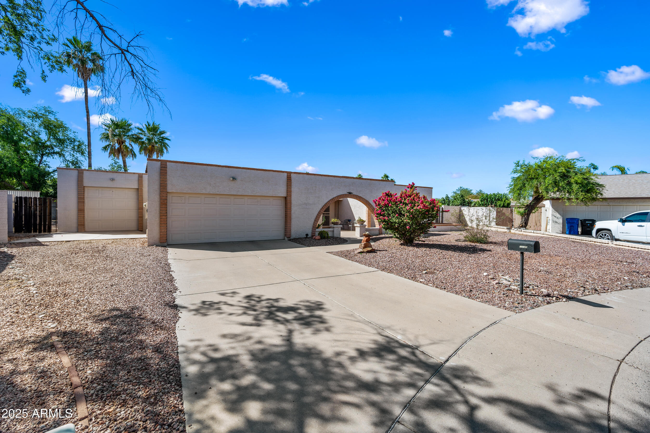 14830 N 28TH Place