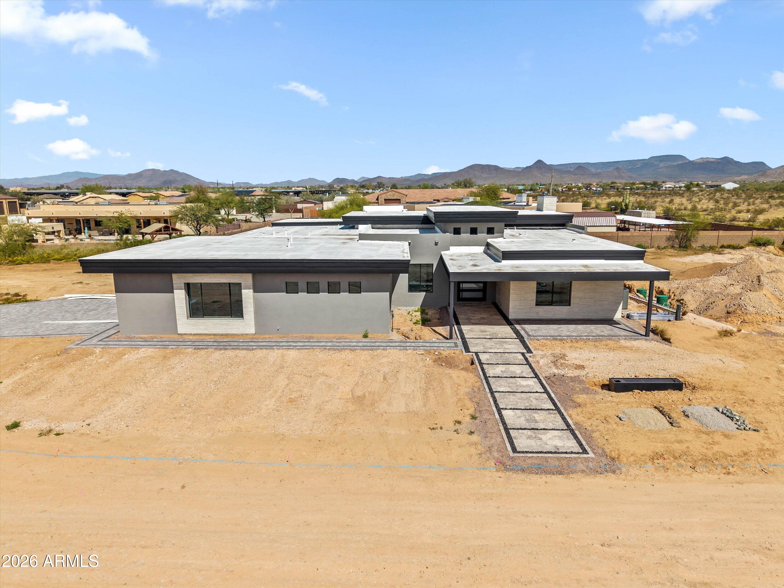 1320 E Sagebrush Drive