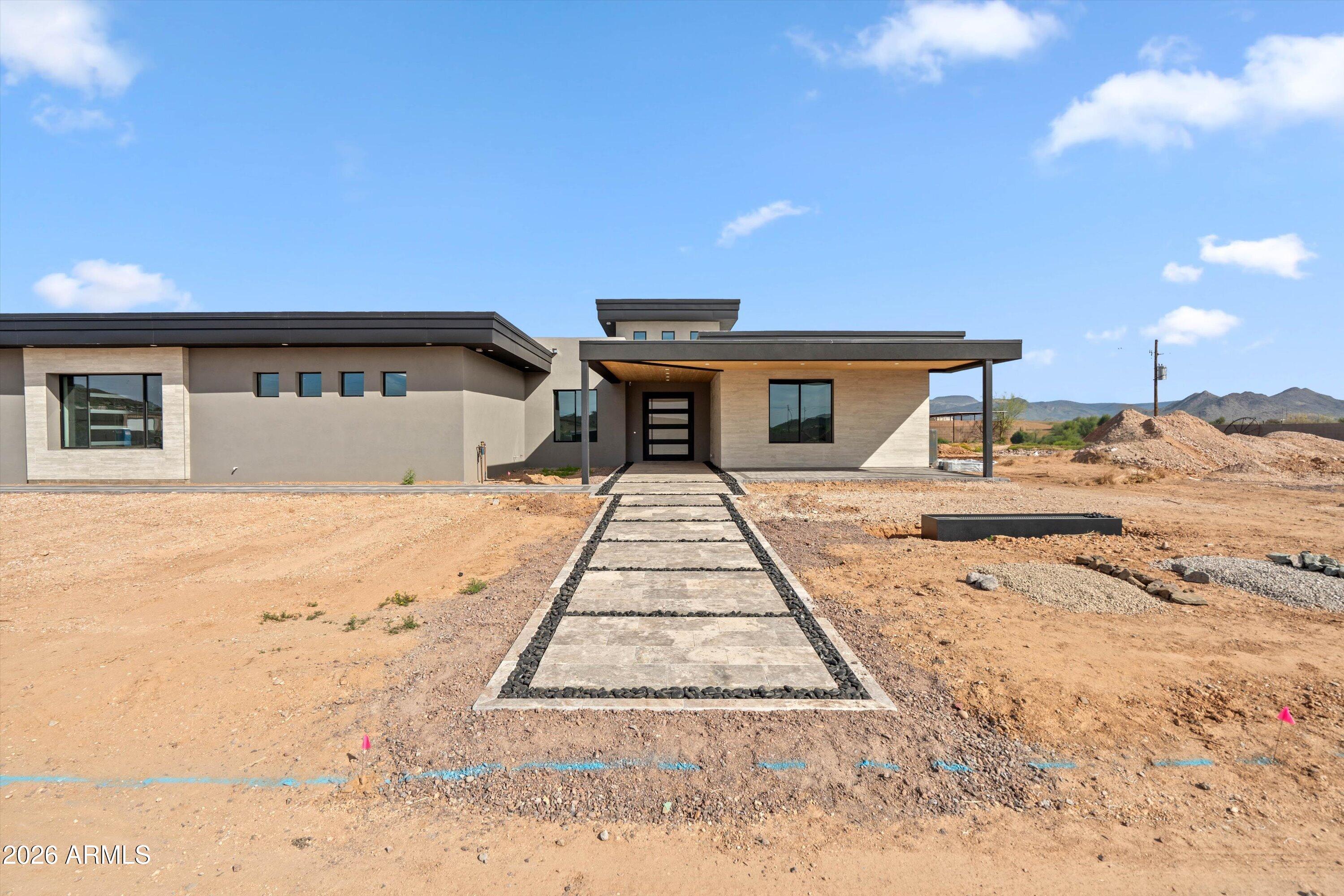 1320 E Sagebrush Drive