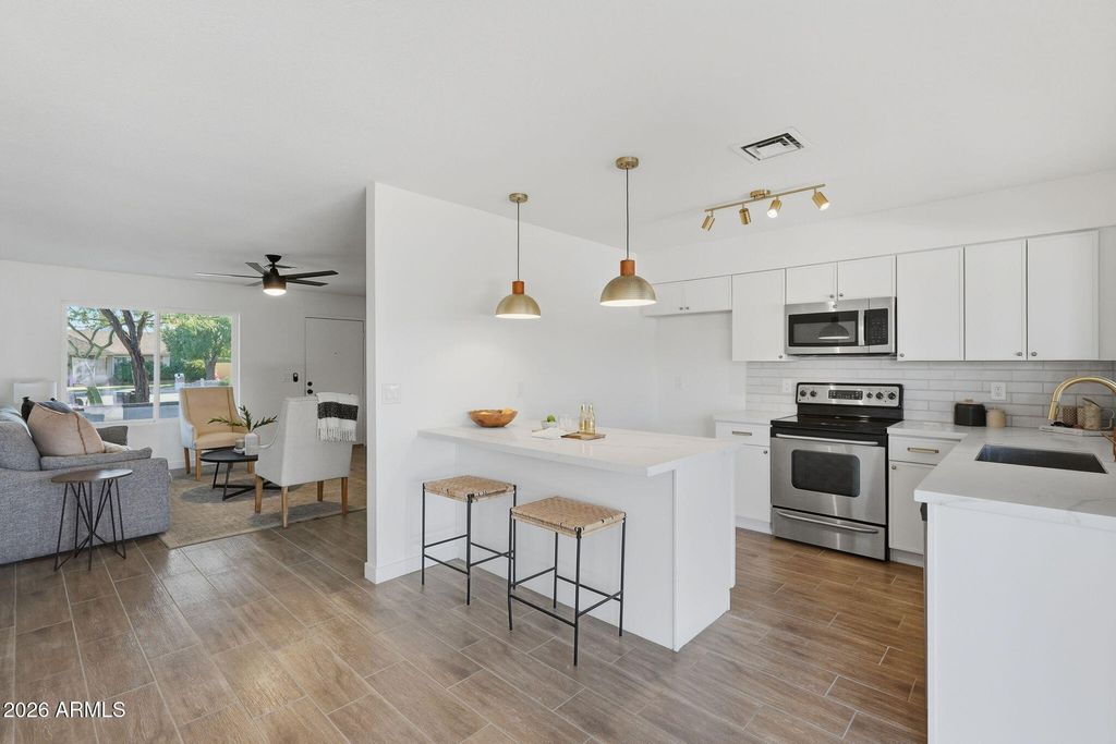 Photo of 624 N Dustin Lane, Chandler, AZ 85226 (MLS # 6977091)