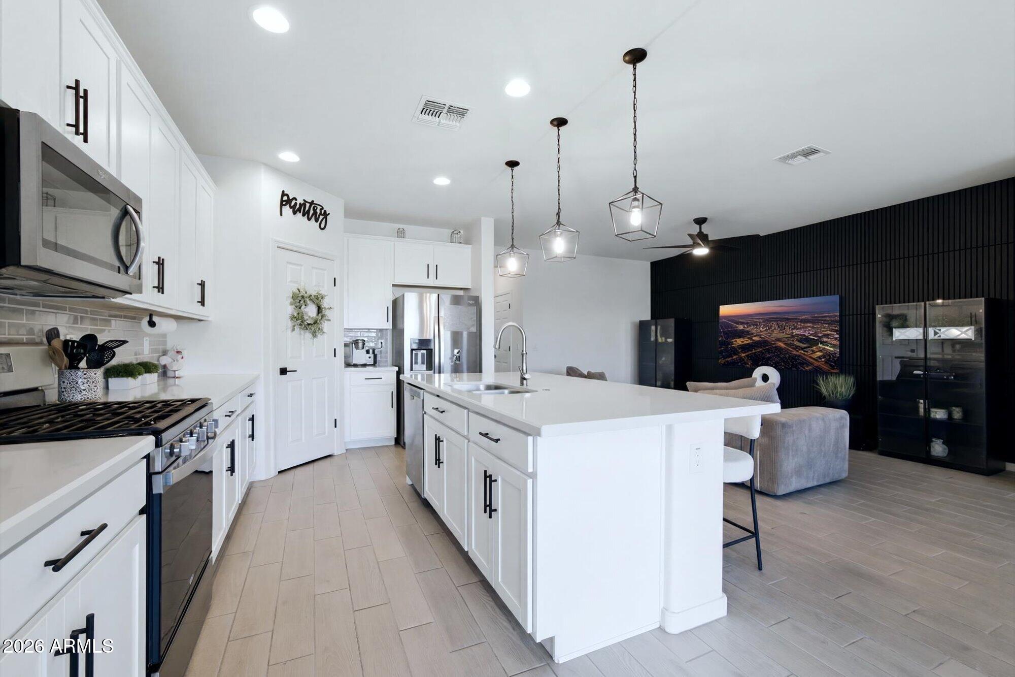 25505 S 225TH Place