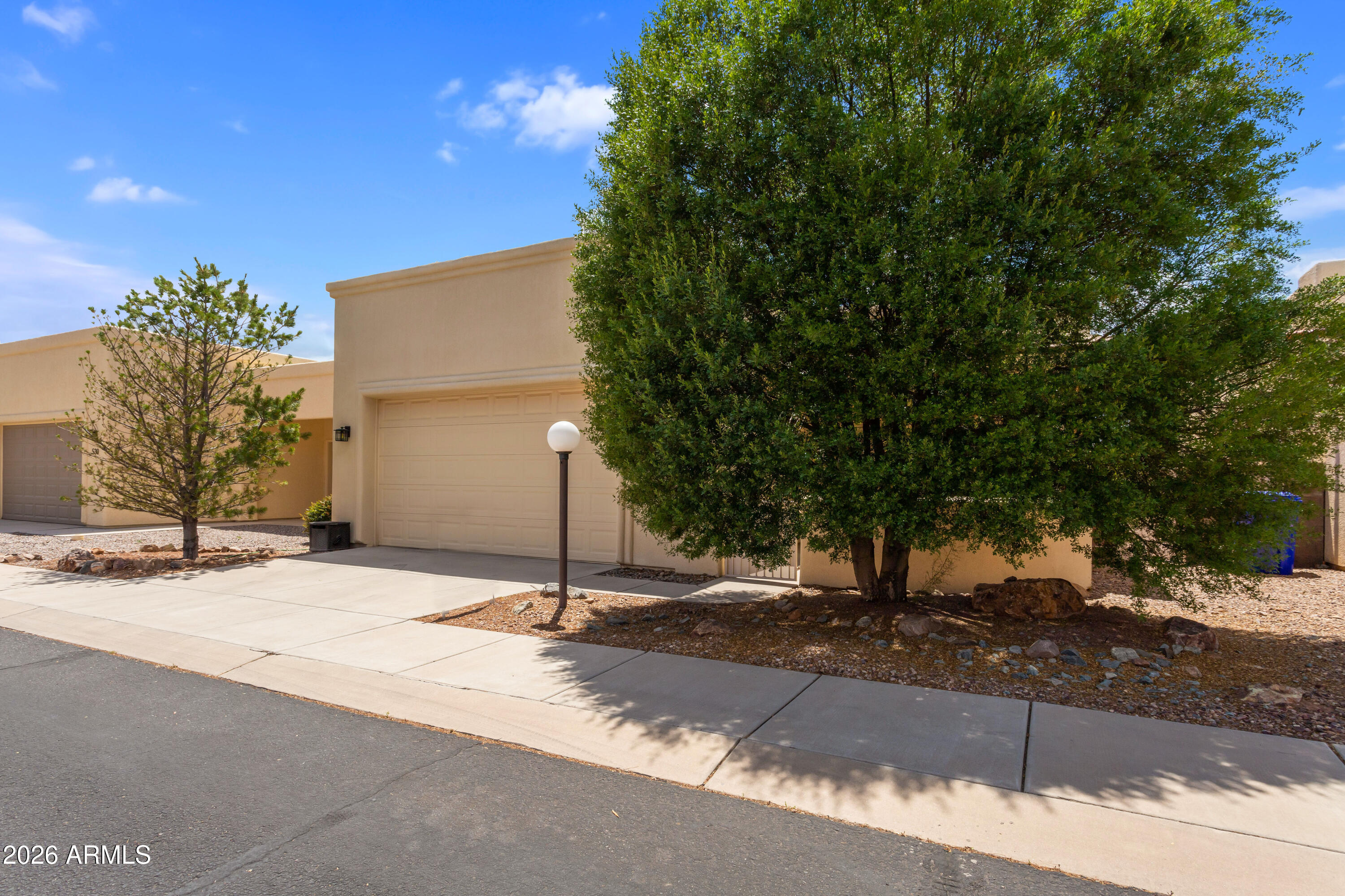 516 S Sky Ranch Road