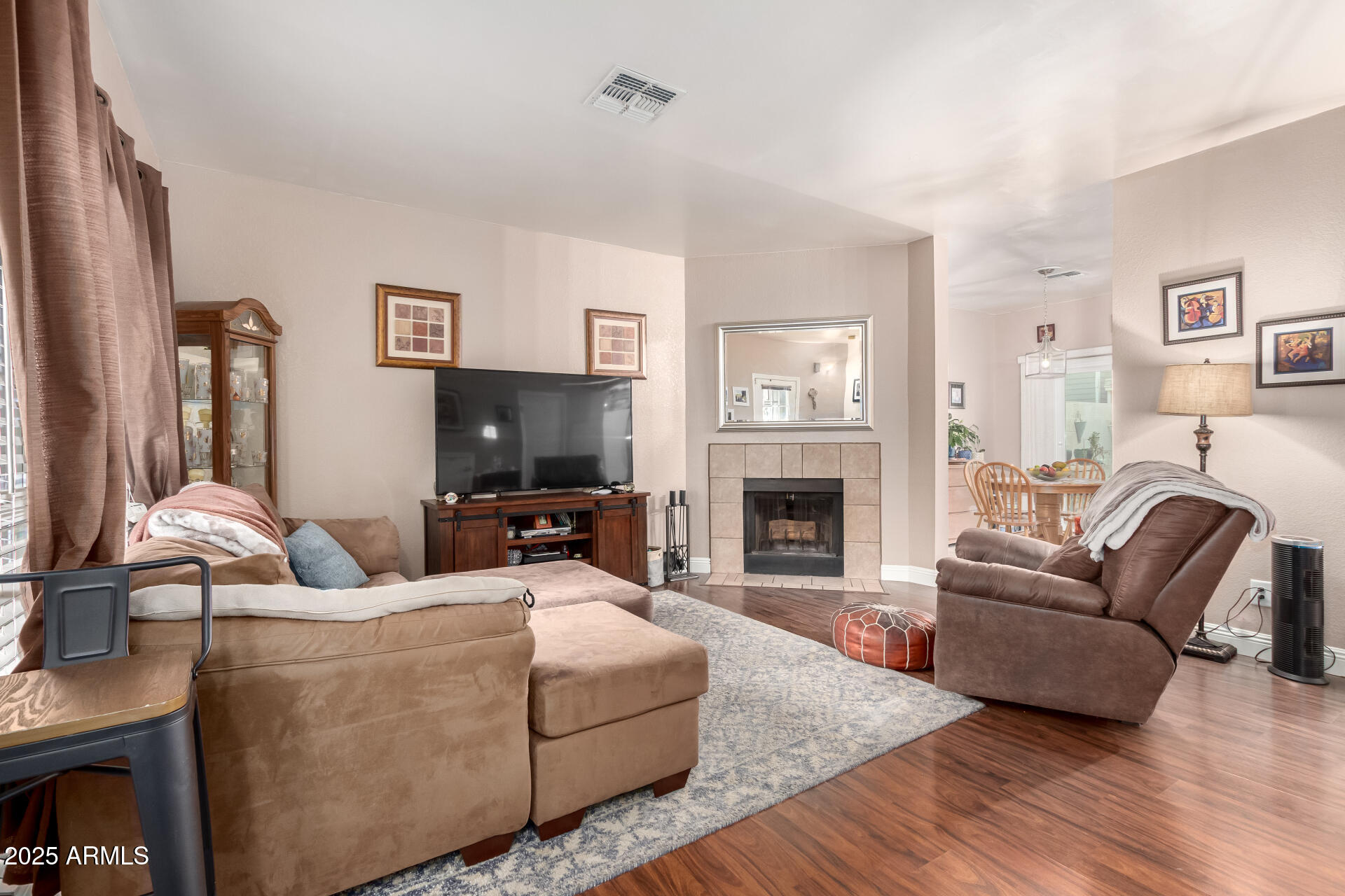 1600 N SABA Street 106