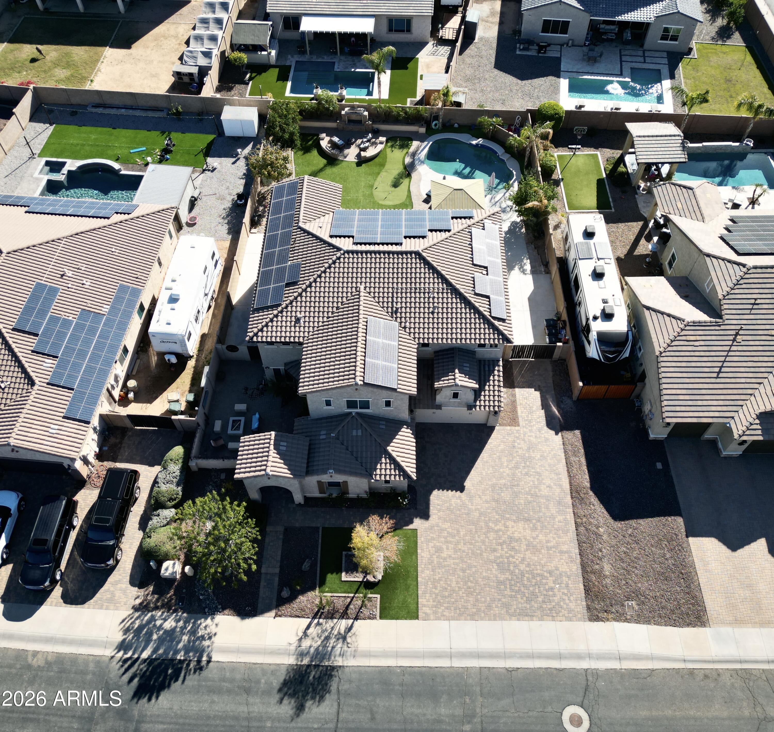 18243 W DEVONSHIRE Avenue