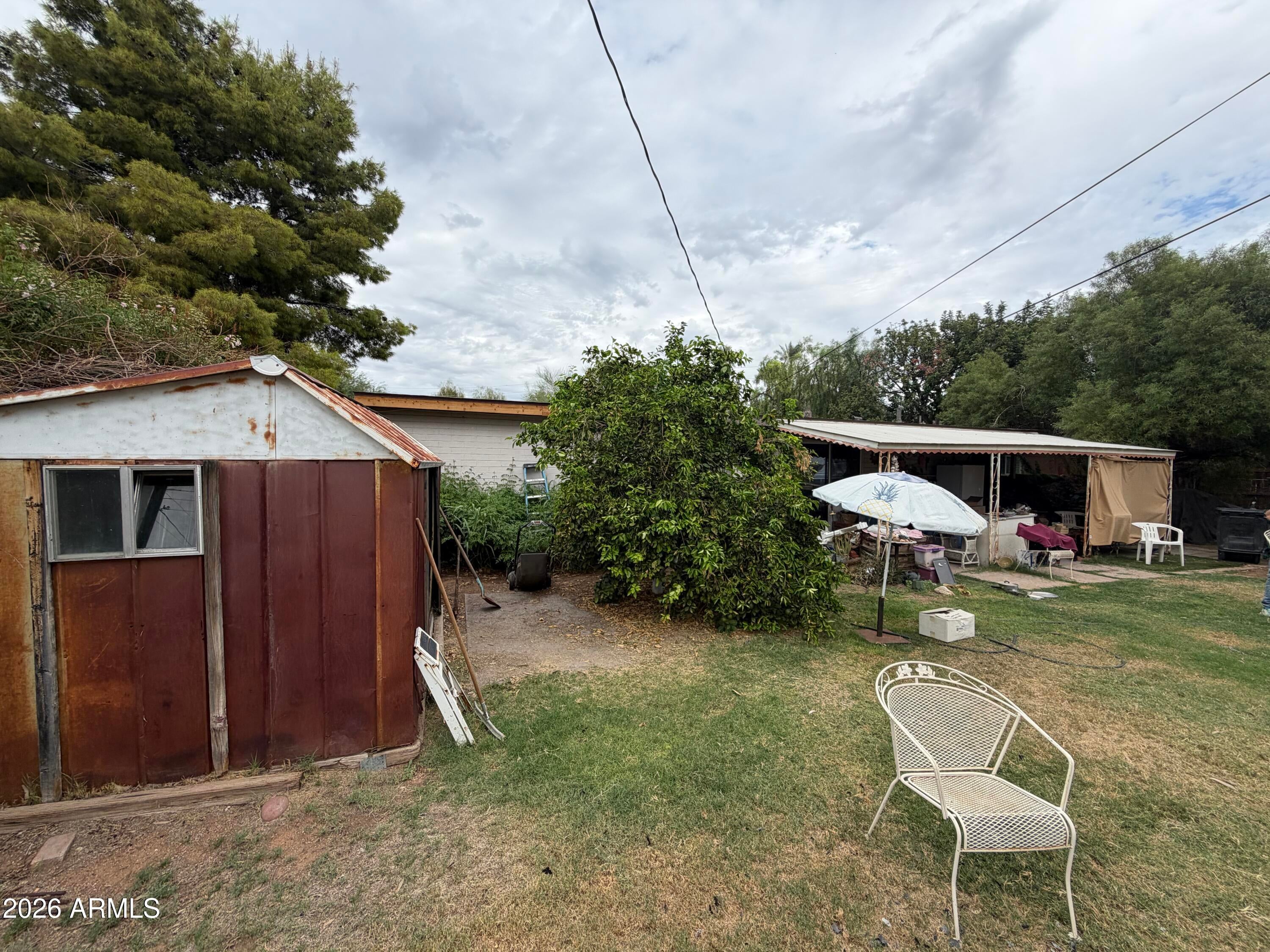 4713 E DEVONSHIRE Avenue