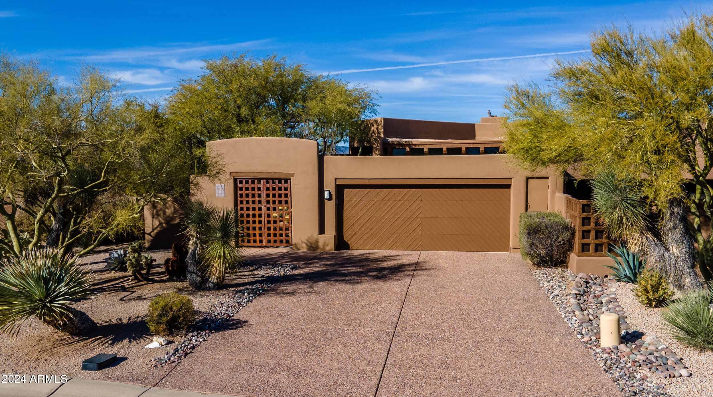 8502 E CAVE CREEK Road 10