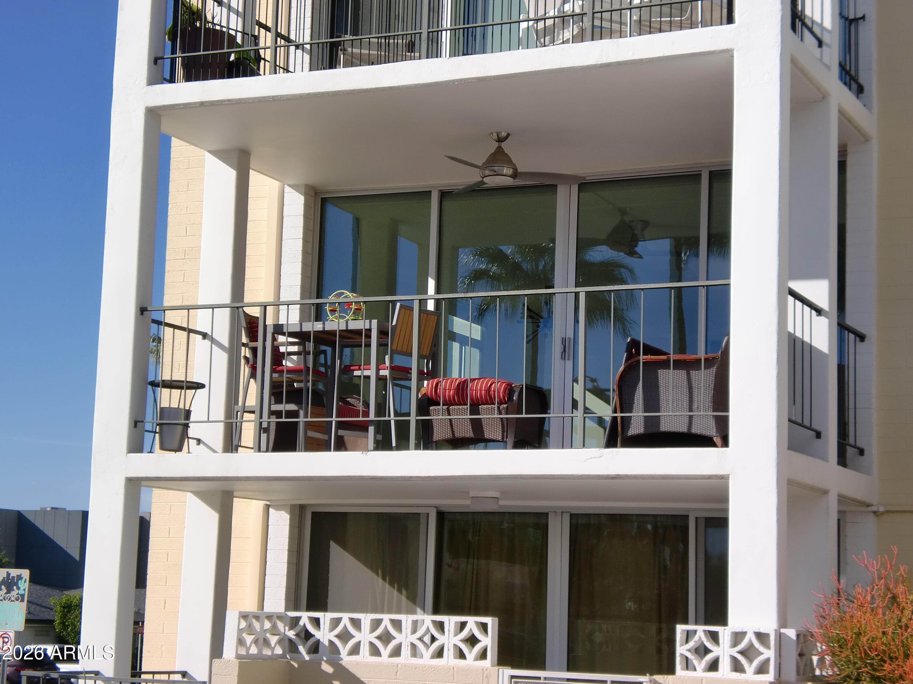 6502 N Central Avenue B203